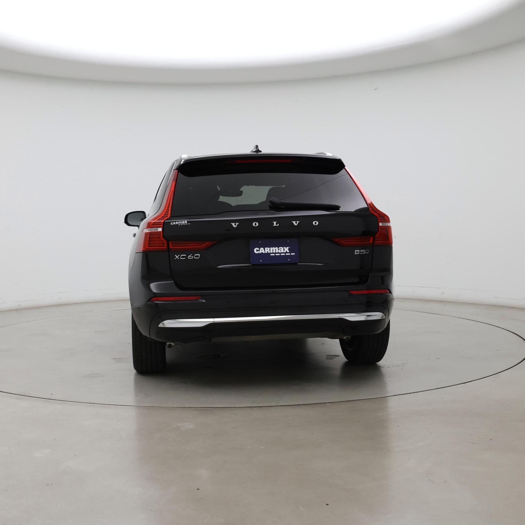 Thumbnail: 2023 Volvo XC60 - 6