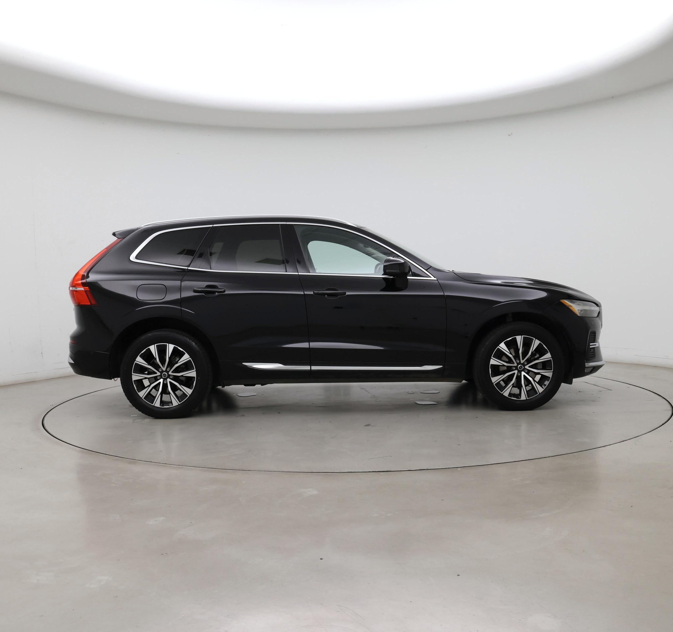 Thumbnail: 2023 Volvo XC60 - 7