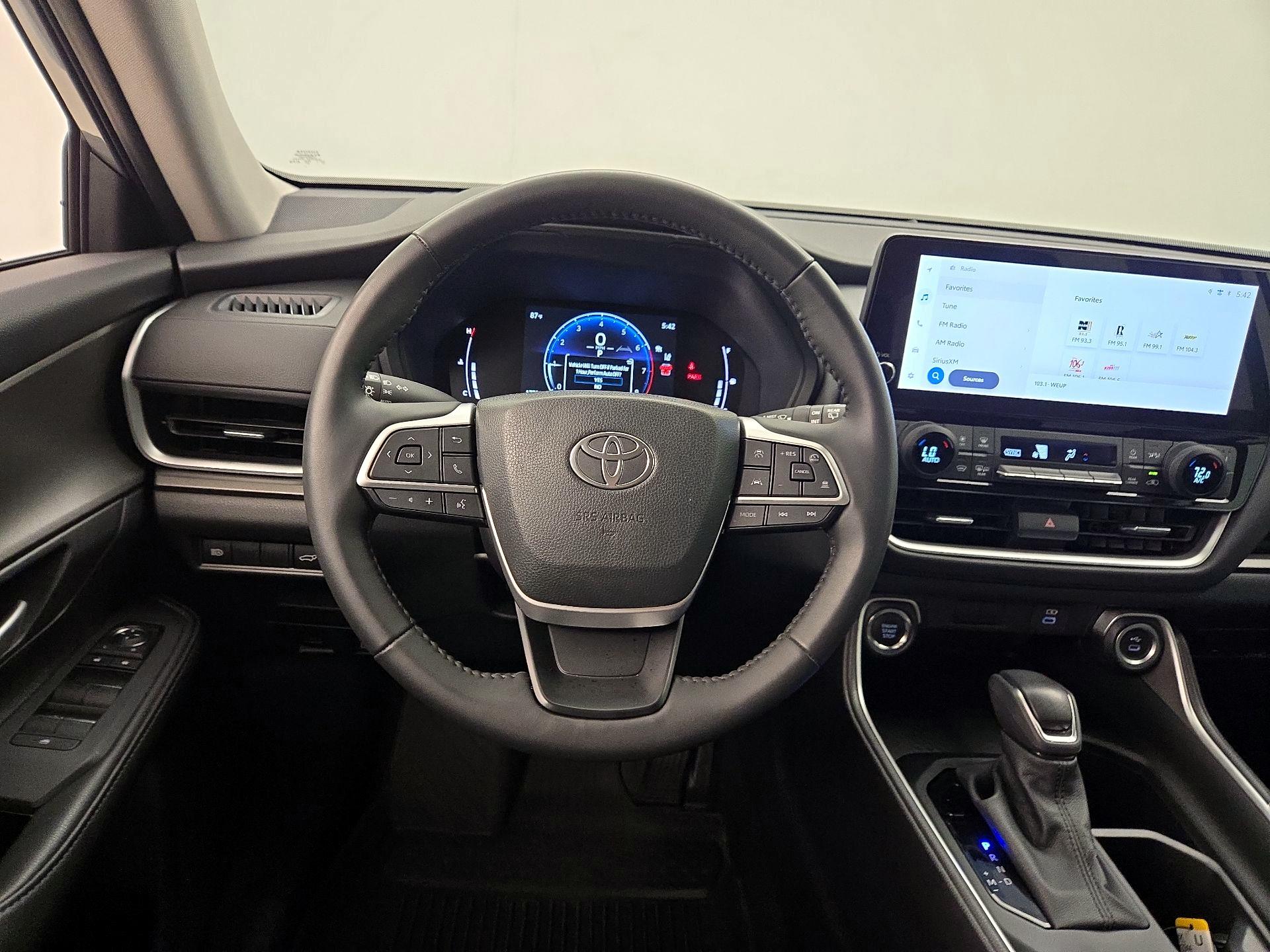 Thumbnail: 2025 Toyota Grand Highlander - 10