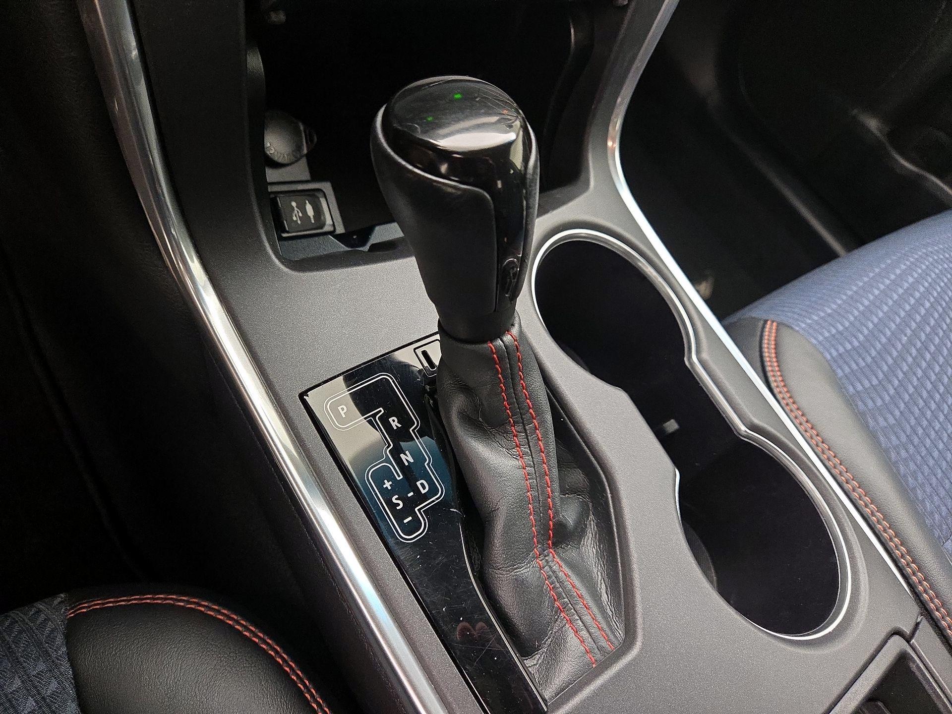 Thumbnail: 2015 Toyota Camry - 17