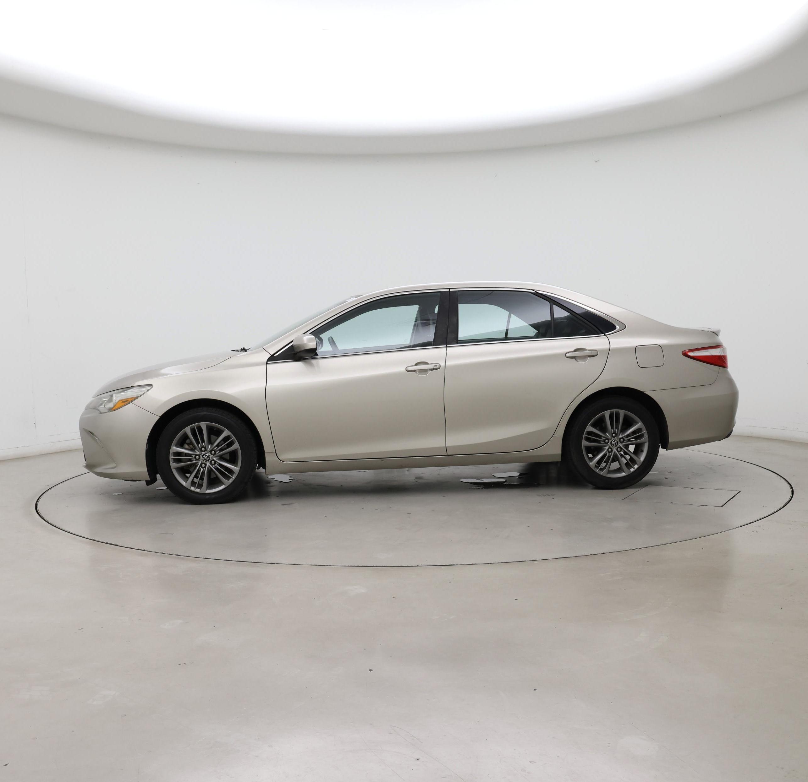 Thumbnail: 2015 Toyota Camry - 3