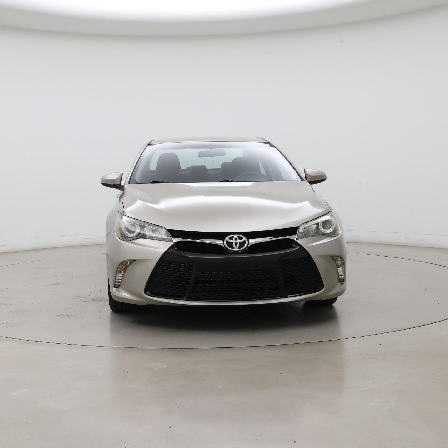 Thumbnail: 2015 Toyota Camry - 5