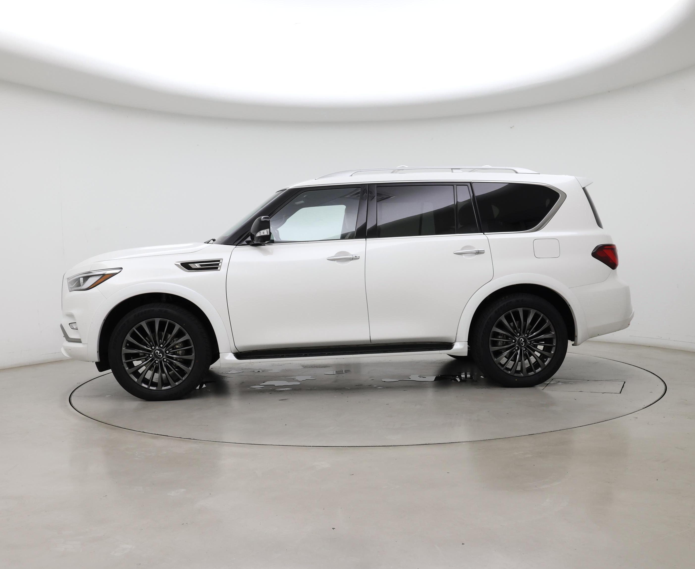 Thumbnail: 2024 INFINITI QX80 - 3