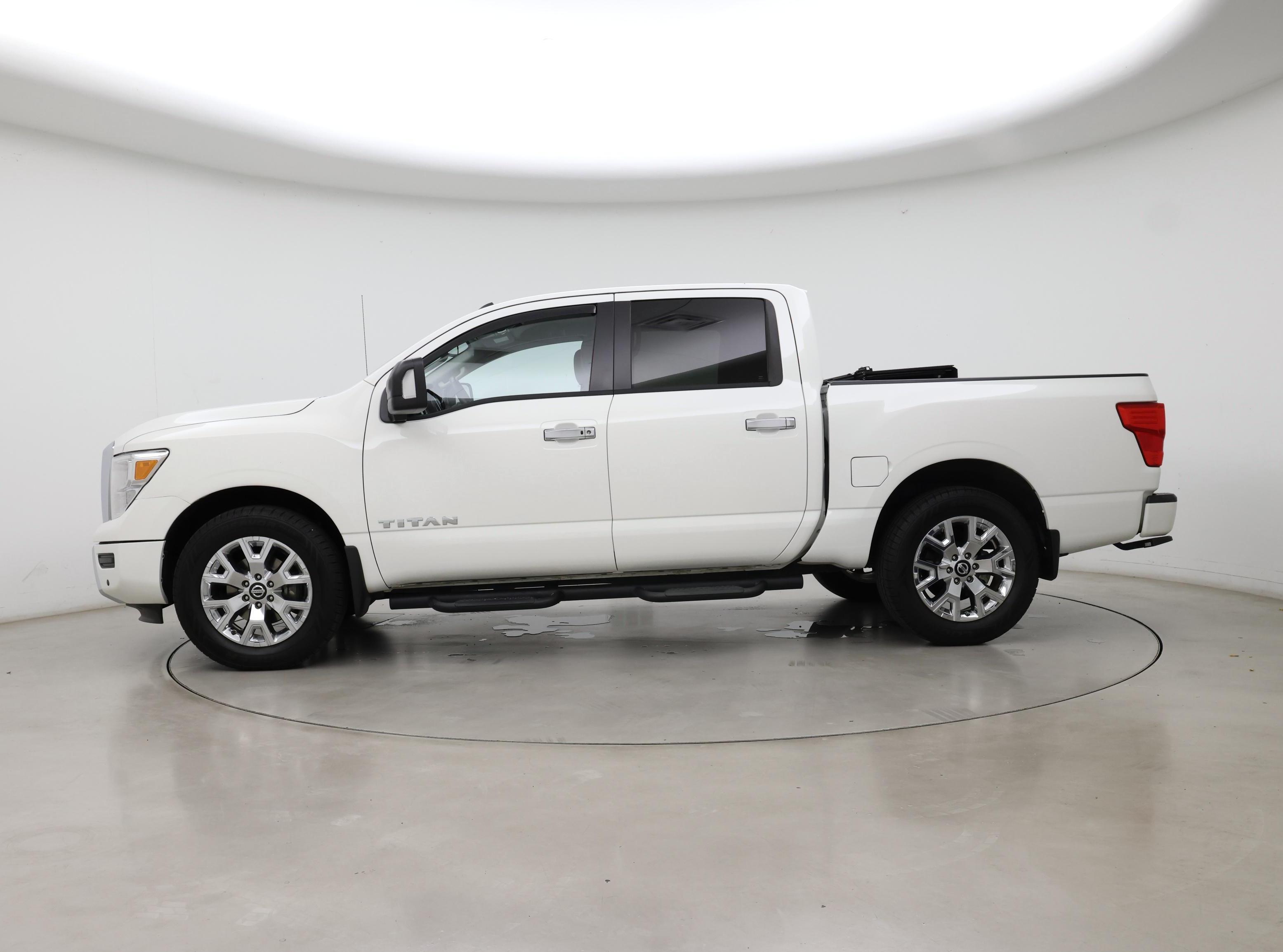 Thumbnail: 2021 Nissan Titan - 3