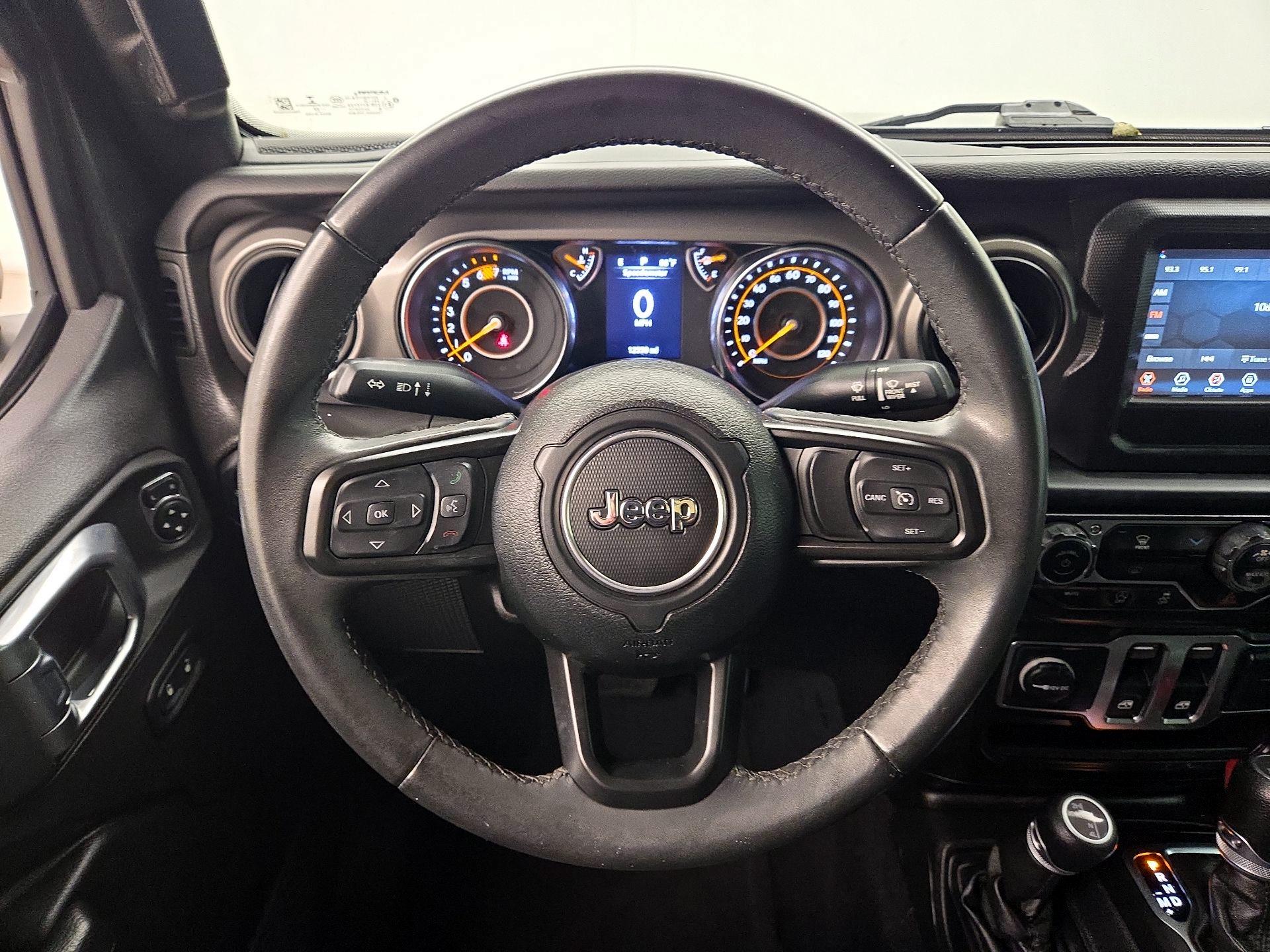 Thumbnail: 2022 Jeep Wrangler - 10
