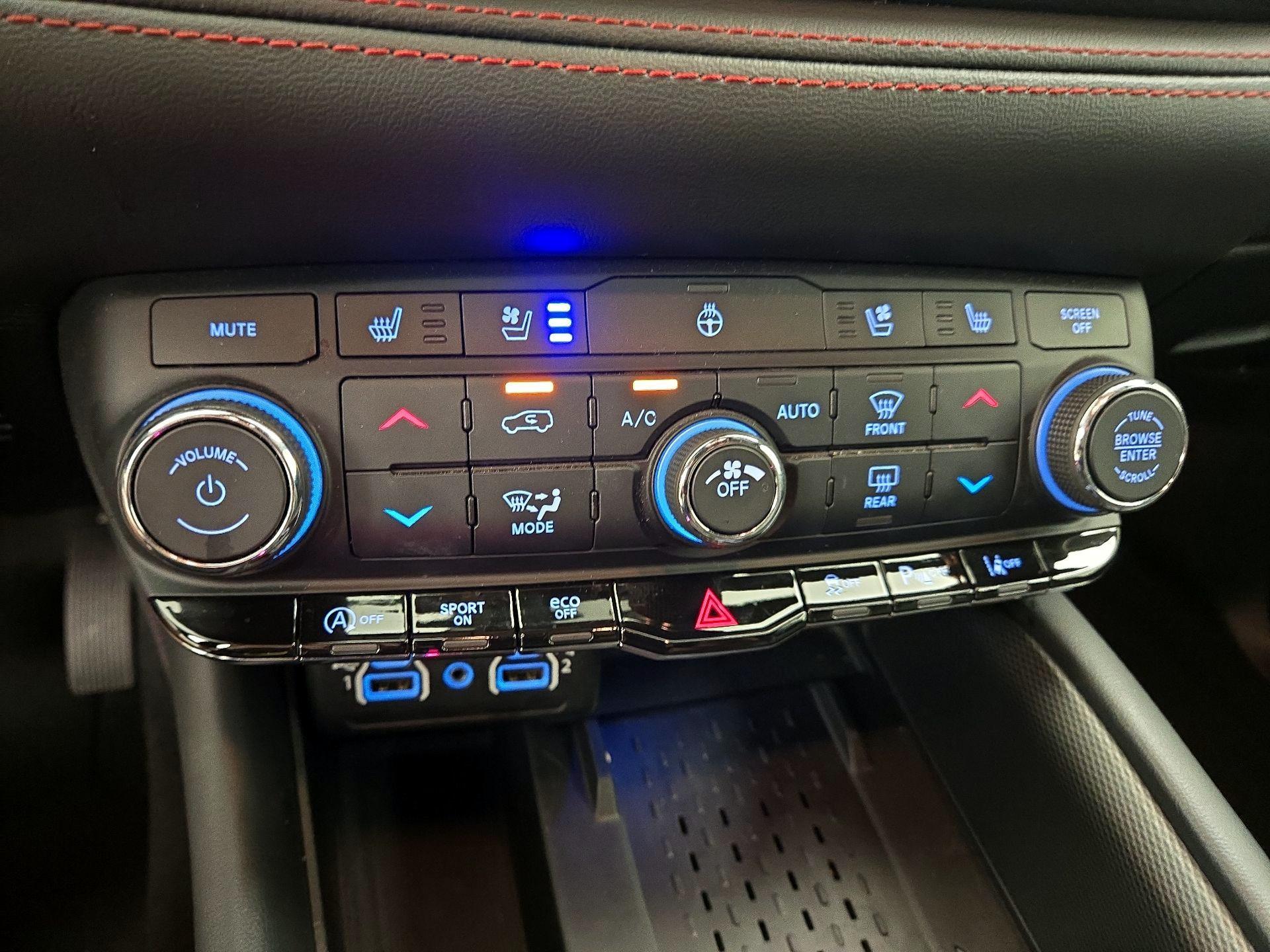 Thumbnail: 2025 Dodge Durango - 17