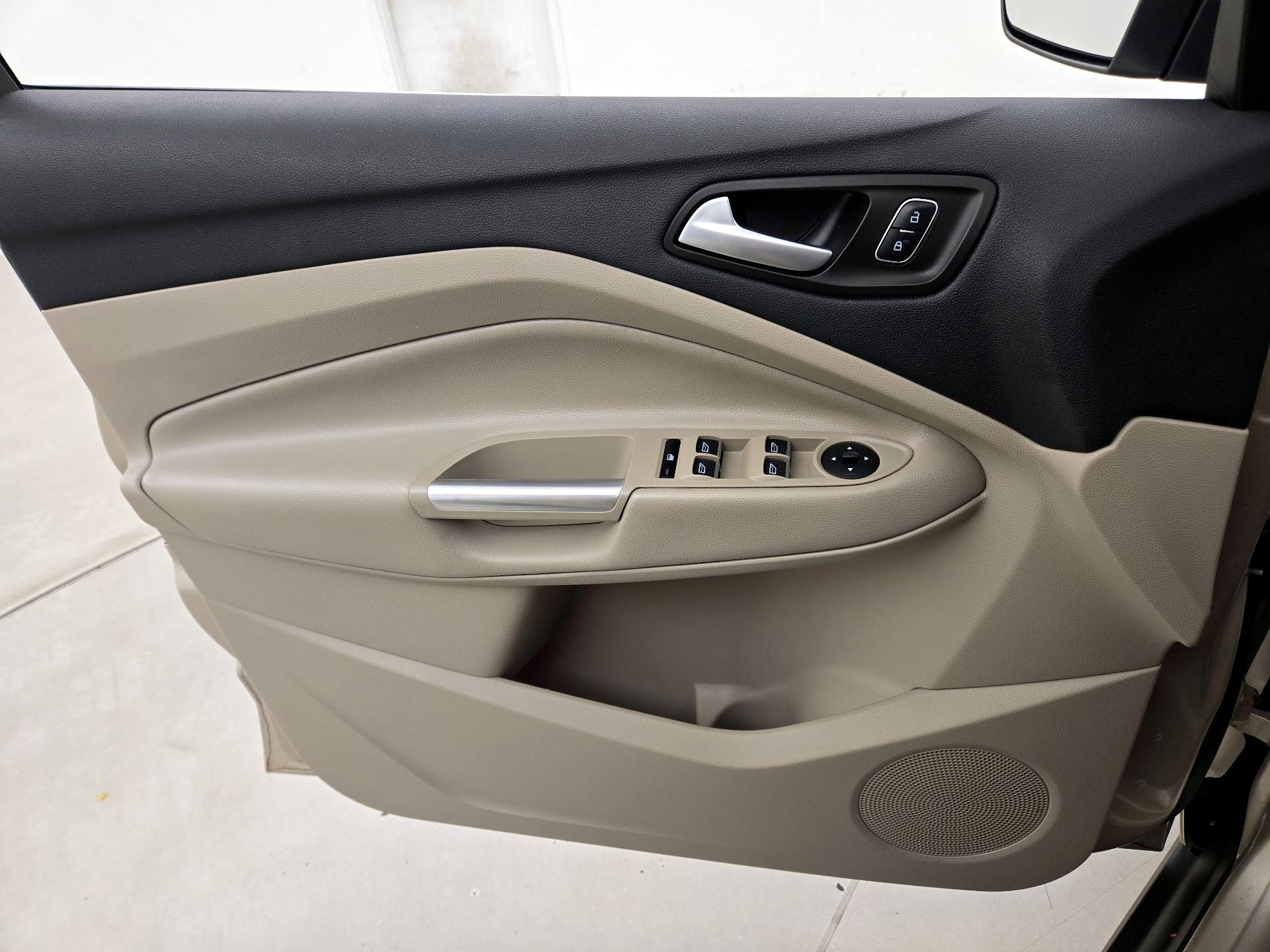 Thumbnail: 2018 Ford C-Max - 12