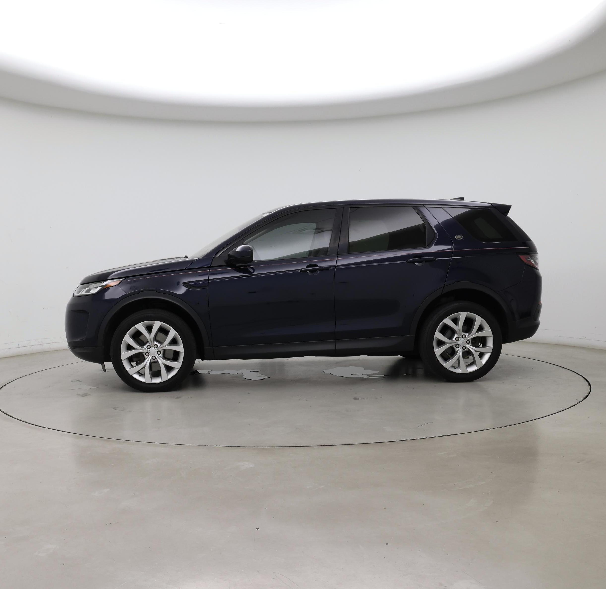 Thumbnail: 2020 Land Rover Discovery Sport - 3