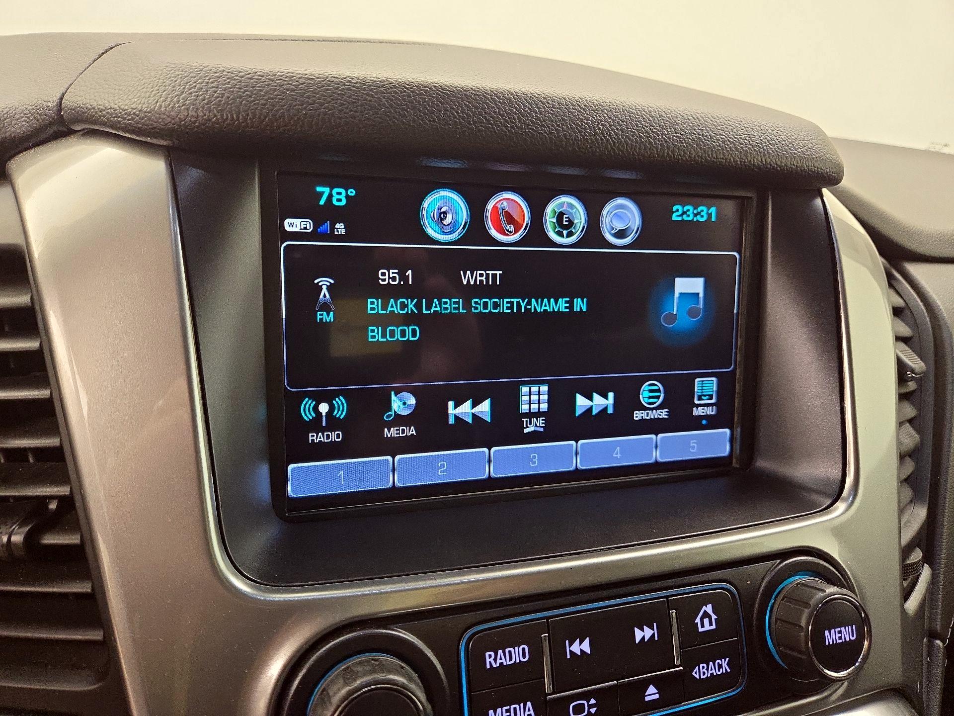 Thumbnail: 2020 Chevrolet Tahoe - 15