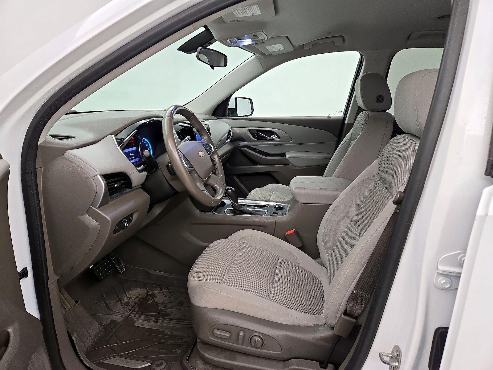 2020 Chevrolet Traverse 1LT - Photo 12