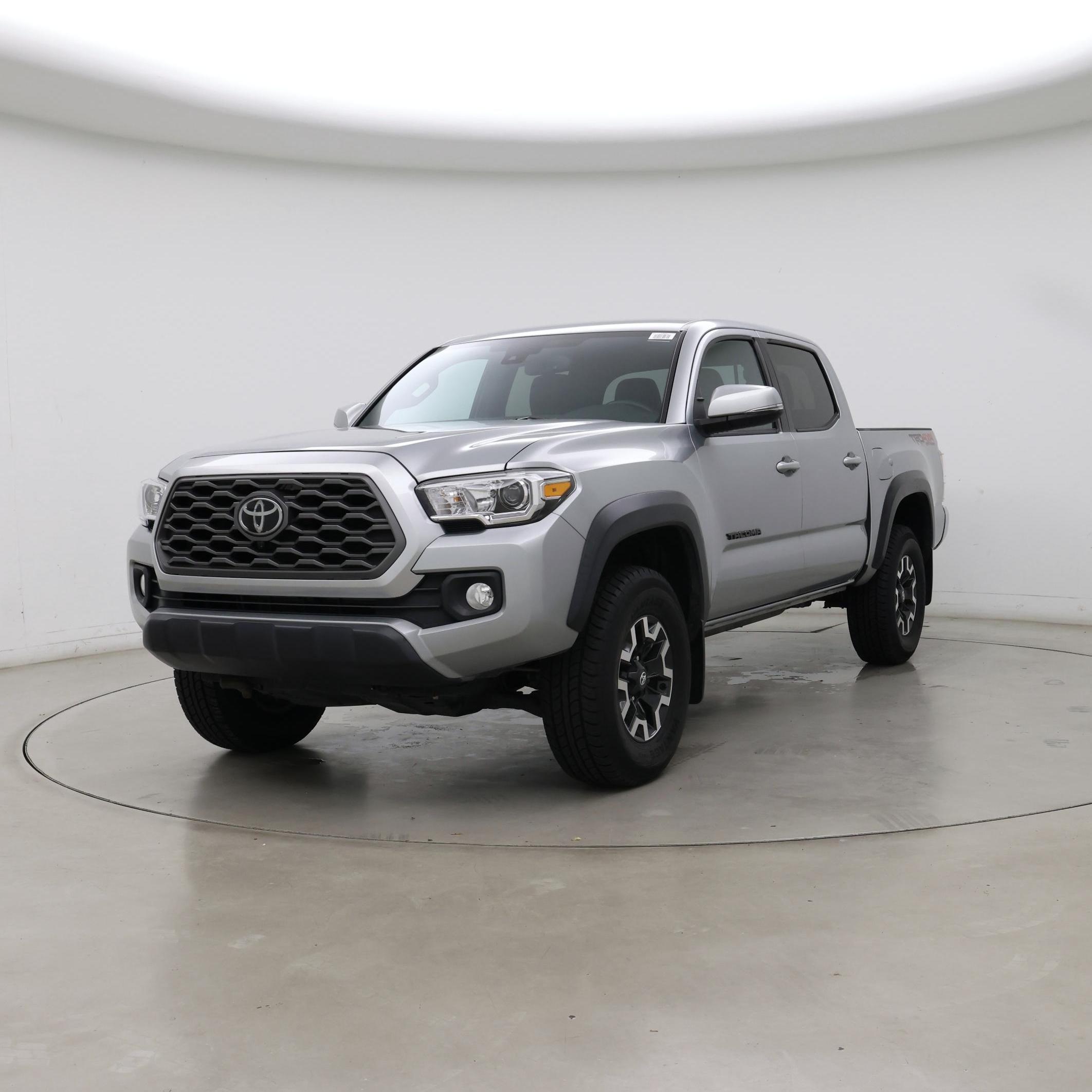 Thumbnail: 2023 Toyota Tacoma - 4