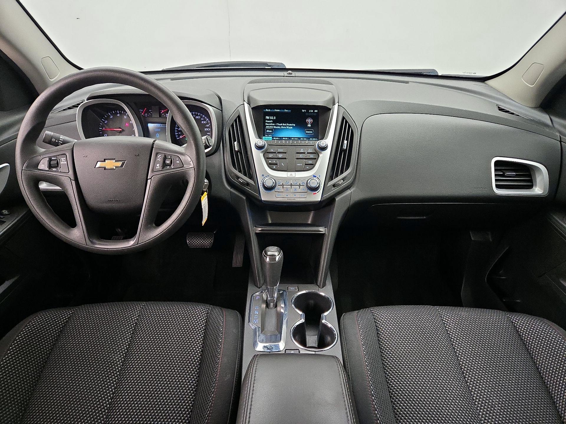 Thumbnail: 2017 Chevrolet Equinox - 9