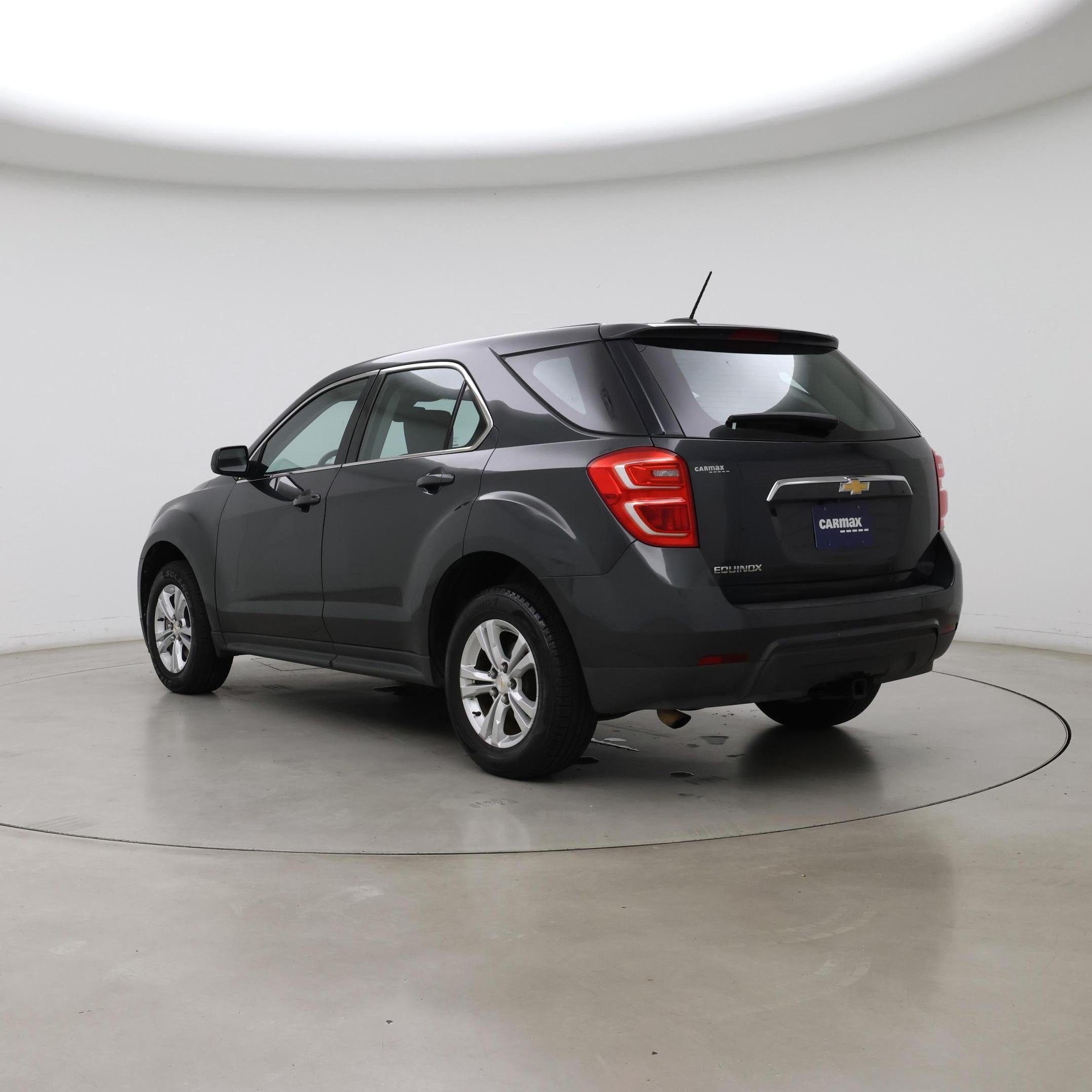 Thumbnail: 2017 Chevrolet Equinox - 2