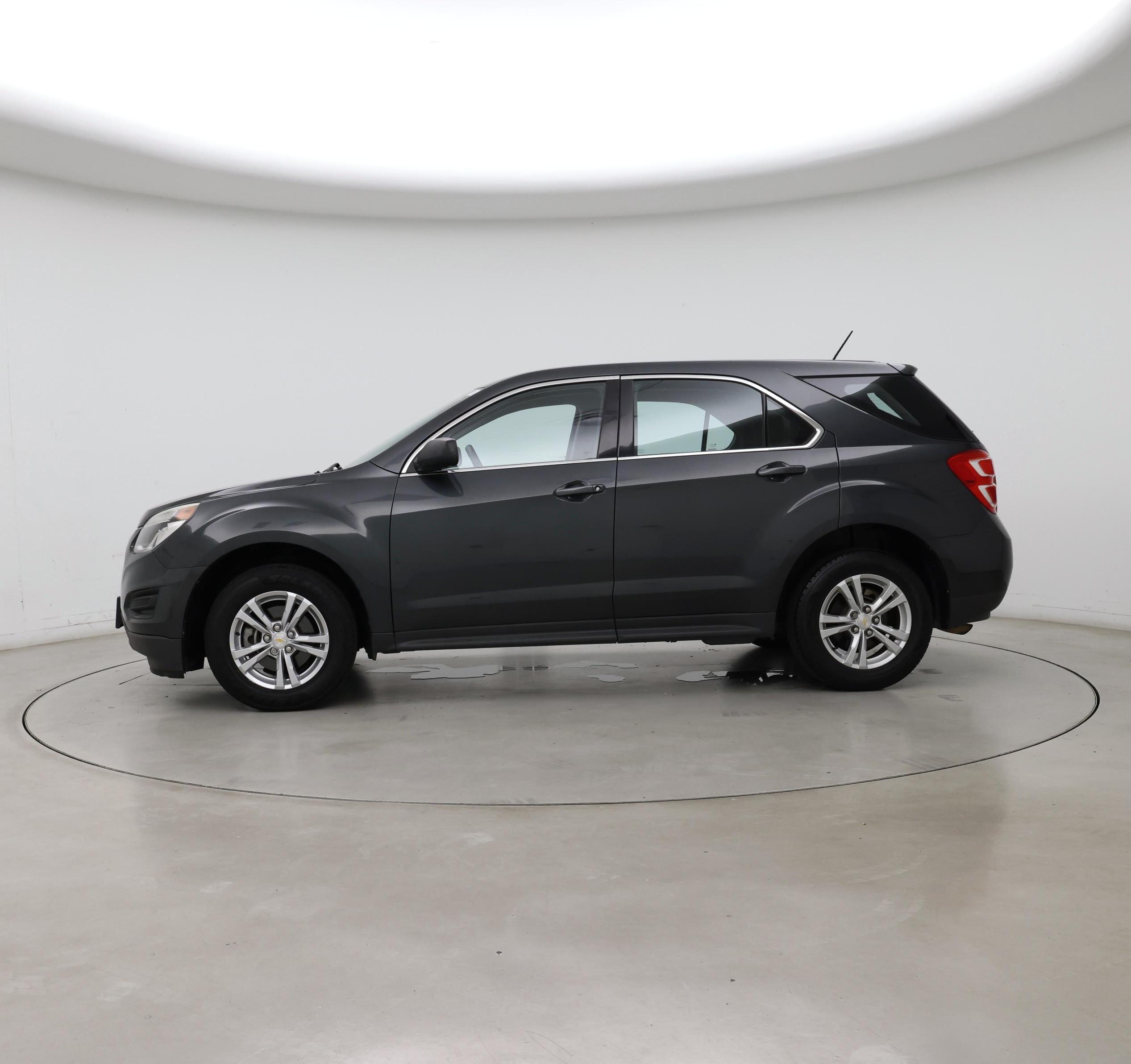 Thumbnail: 2017 Chevrolet Equinox - 3