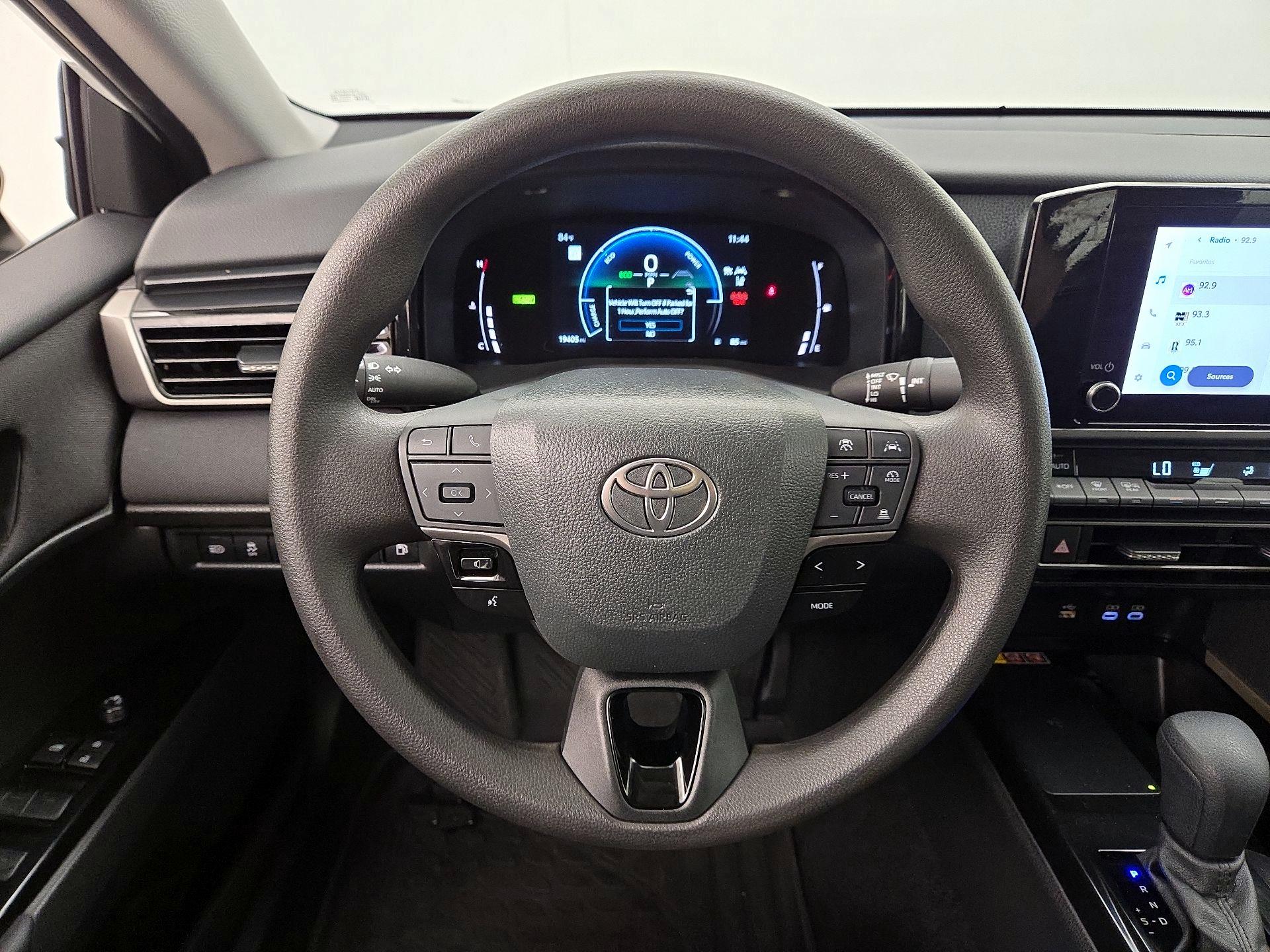 Thumbnail: 2025 Toyota Camry - 10