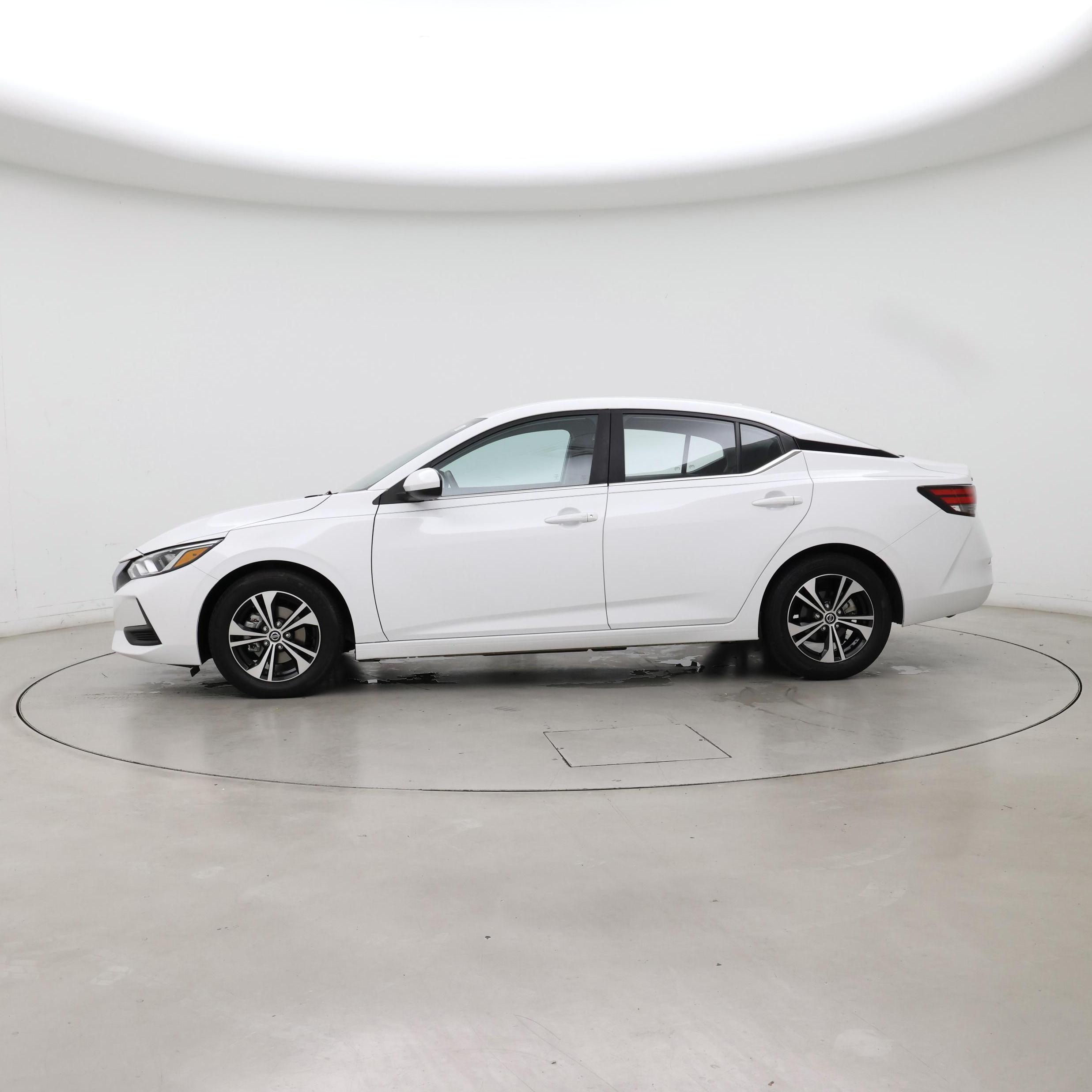 Thumbnail: 2023 Nissan Sentra - 3