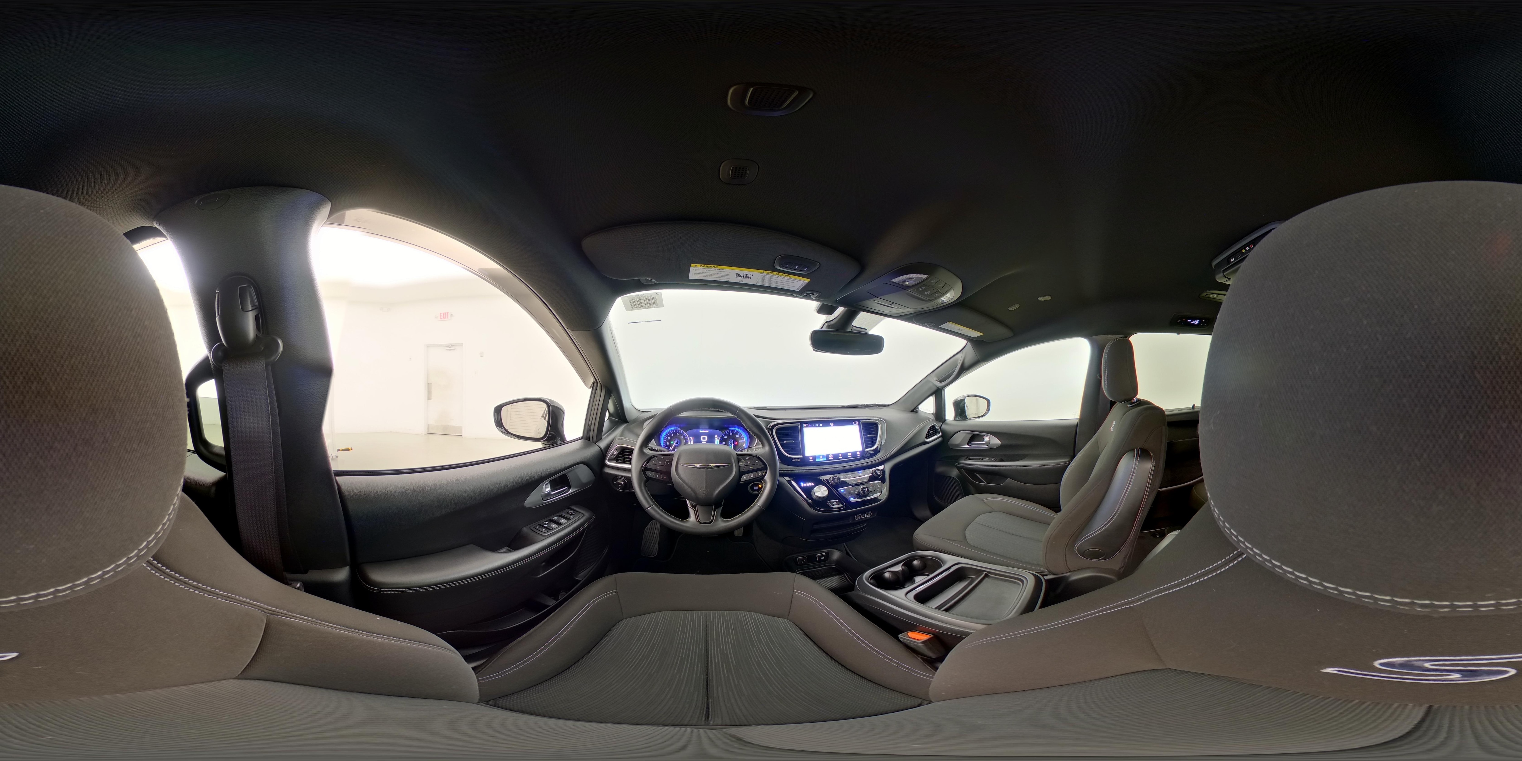 2021 Chrysler Pacifica Touring - Photo 28