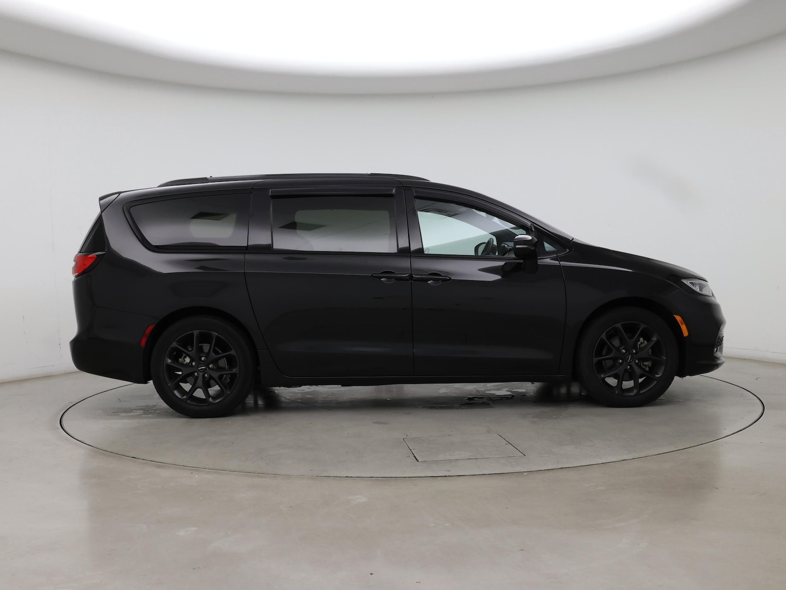 2021 Chrysler Pacifica Touring - Photo 8