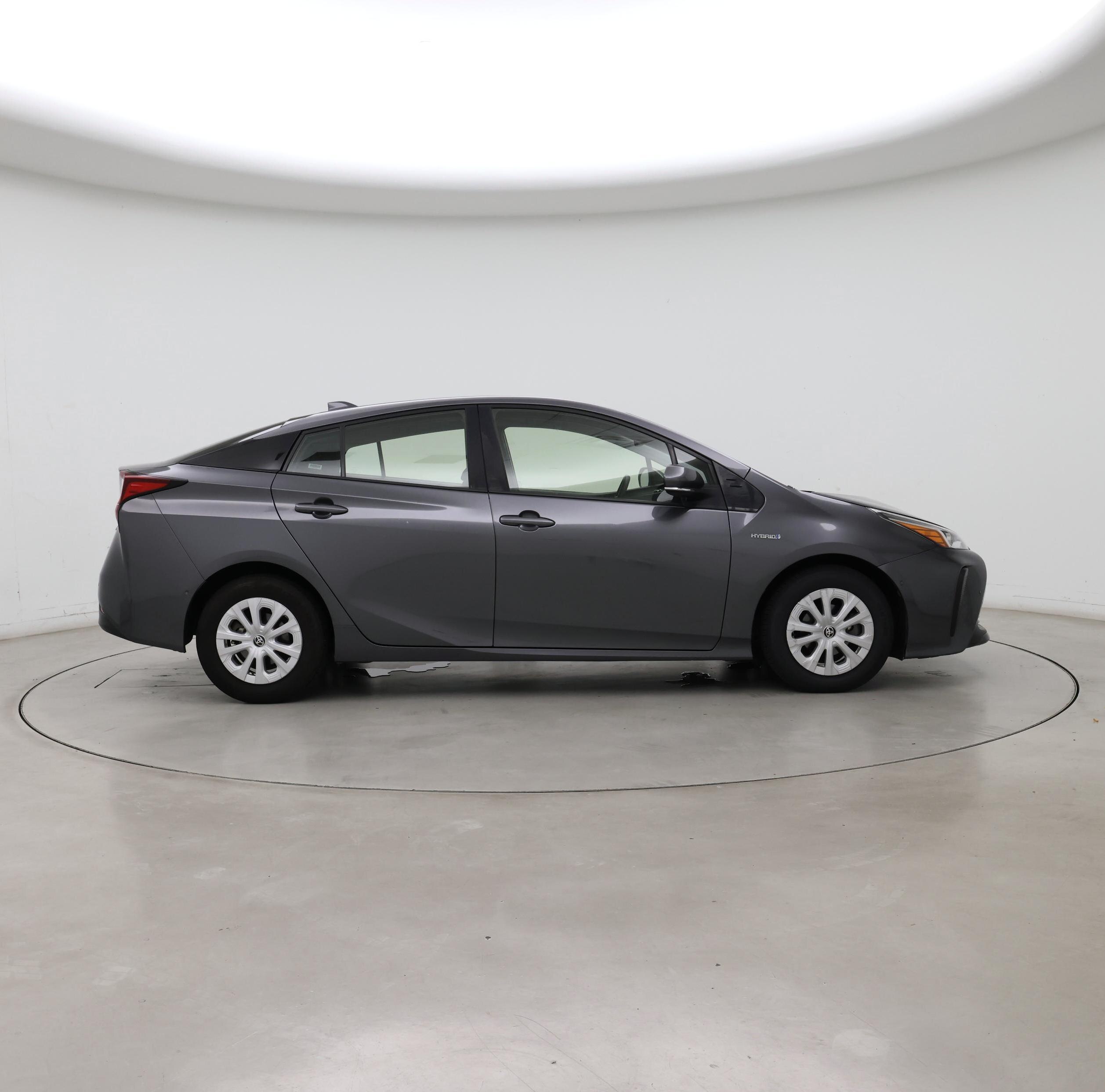 Thumbnail: 2022 Toyota Prius - 7