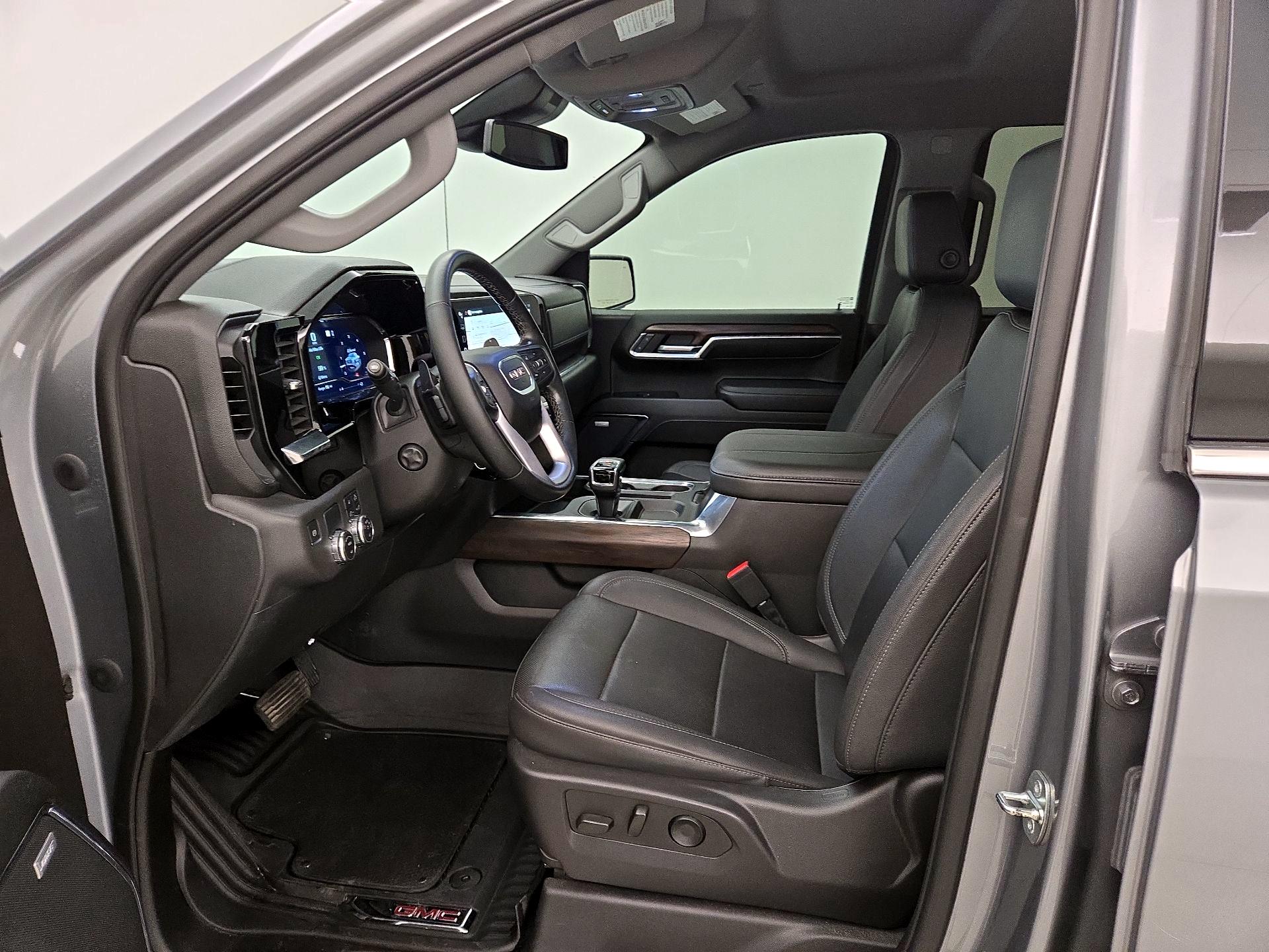 Thumbnail: 2023 GMC Sierra 1500 - 11