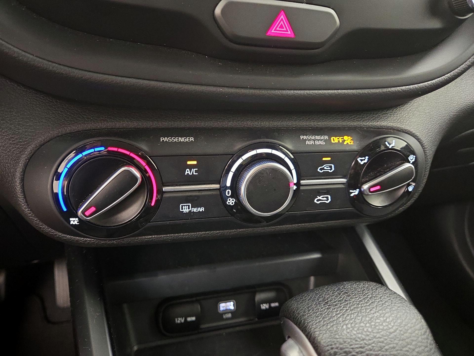 Thumbnail: 2024 Kia Soul - 16