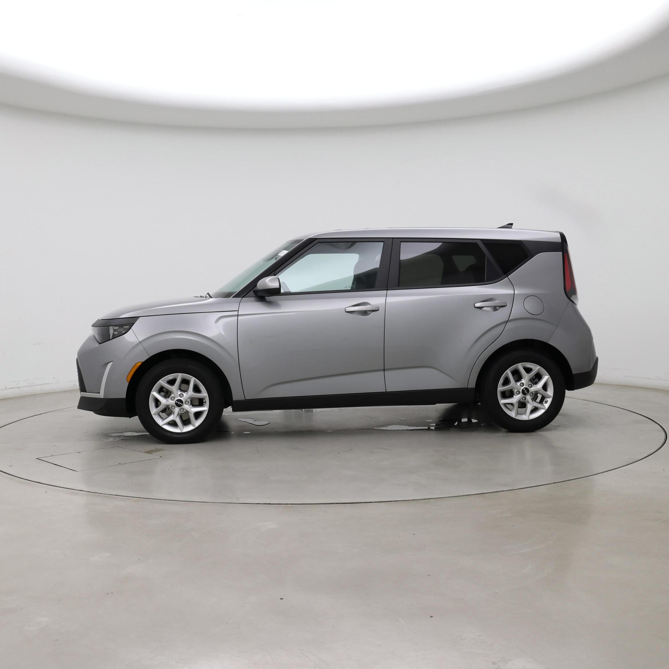 Thumbnail: 2024 Kia Soul - 3