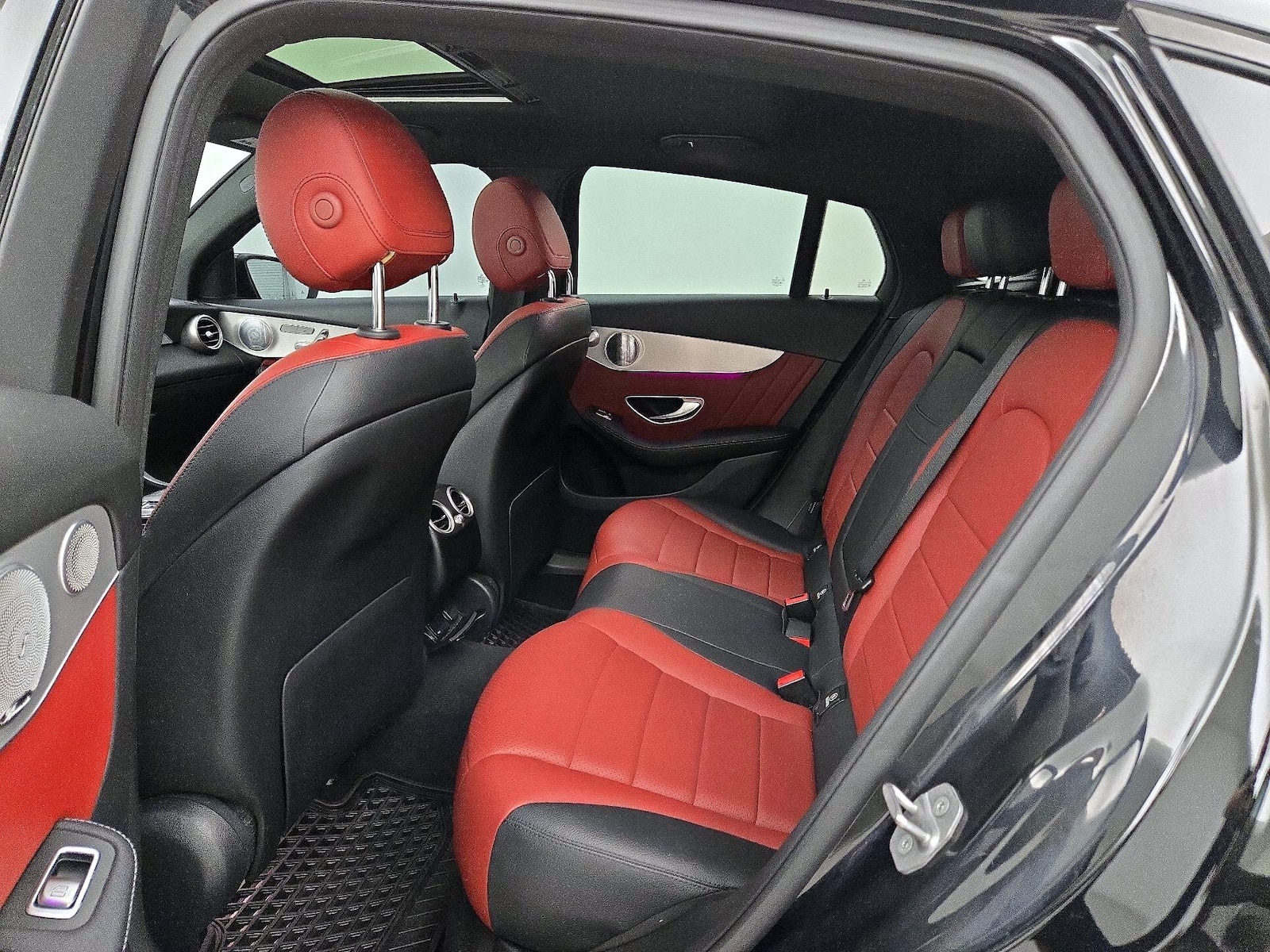 2021 Mercedes-Benz GLC Coupe GLC300 - Photo 21