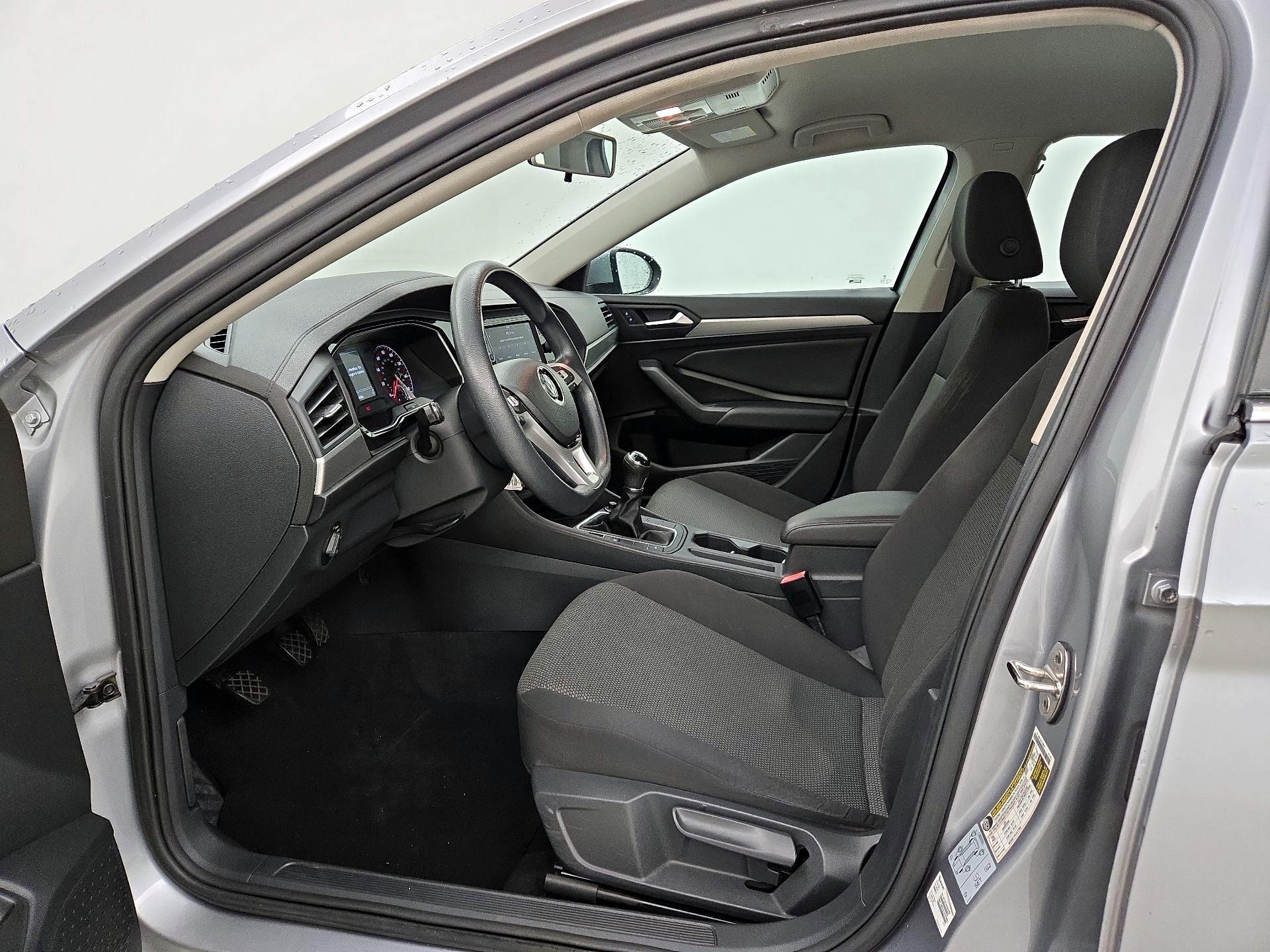 Thumbnail: 2019 Volkswagen Jetta - 11
