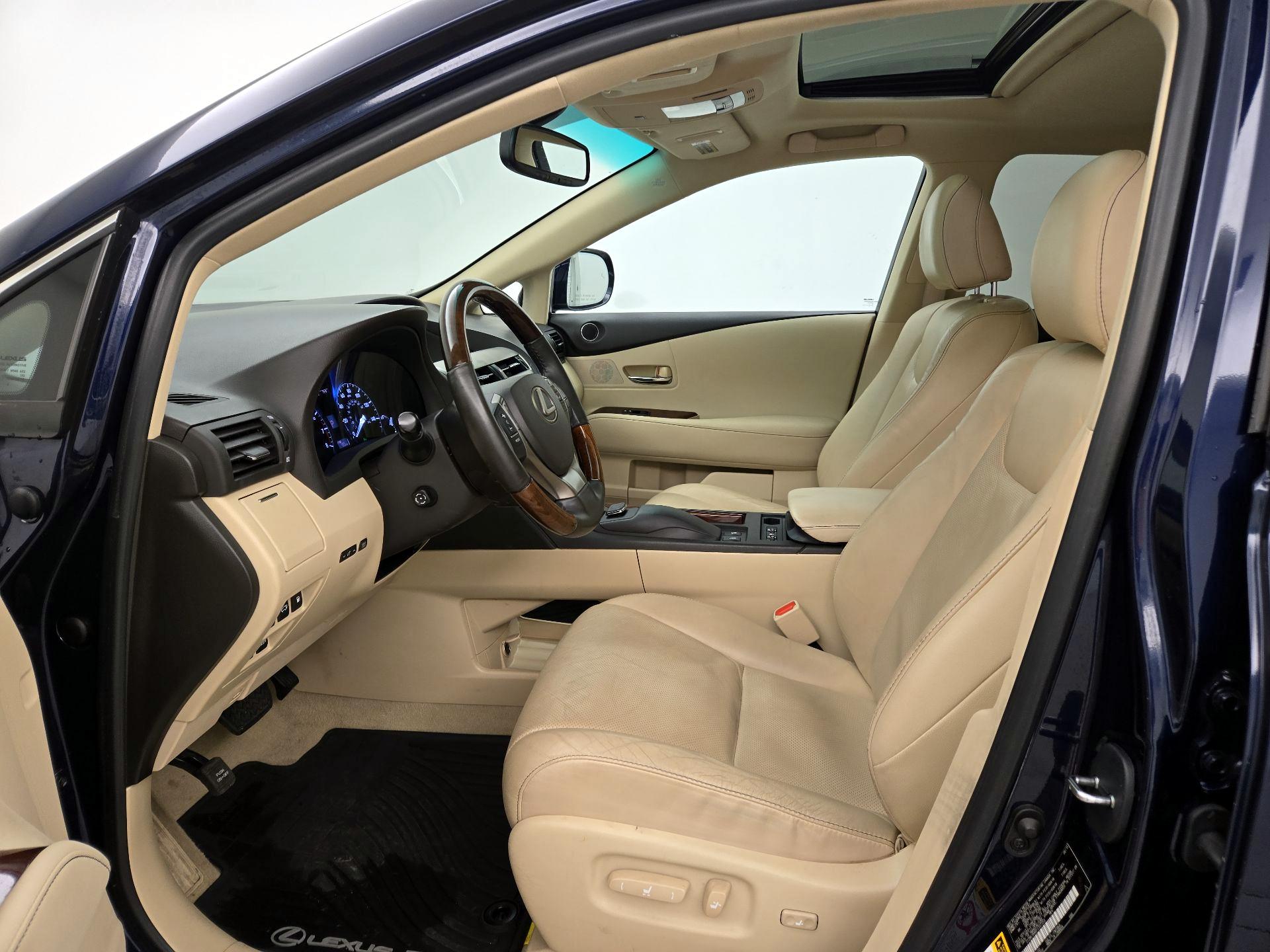 Thumbnail: 2015 Lexus RX - 11