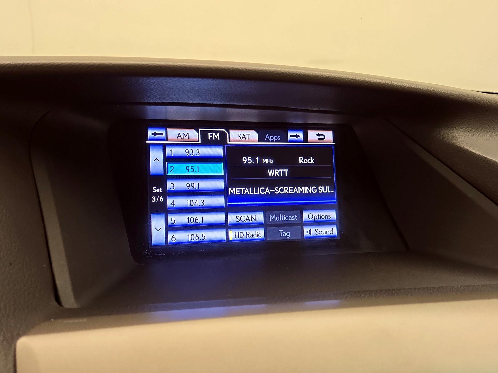Thumbnail: 2015 Lexus RX - 16