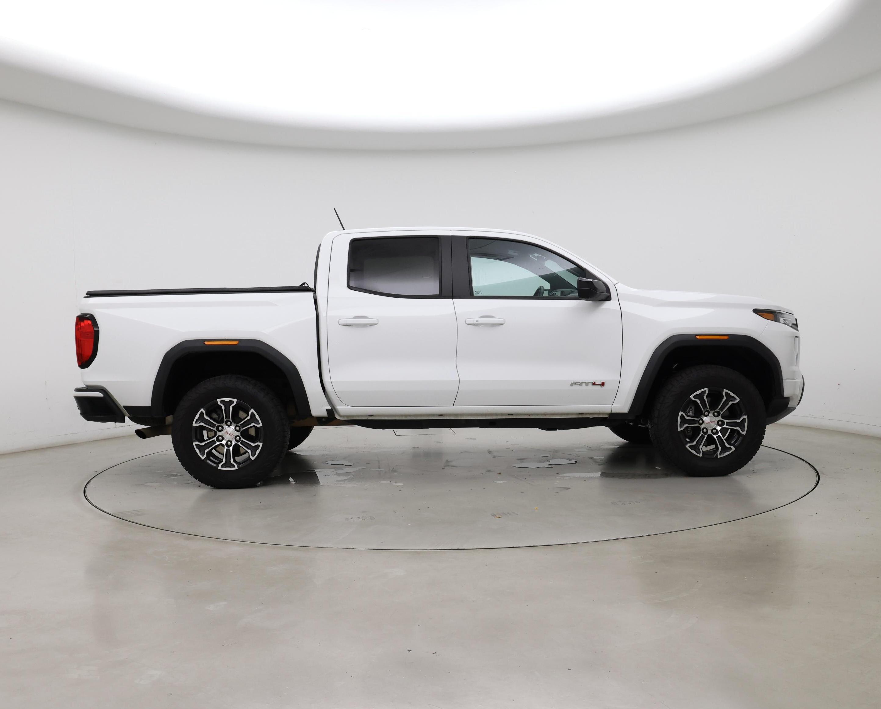 Thumbnail: 2024 GMC Canyon - 7