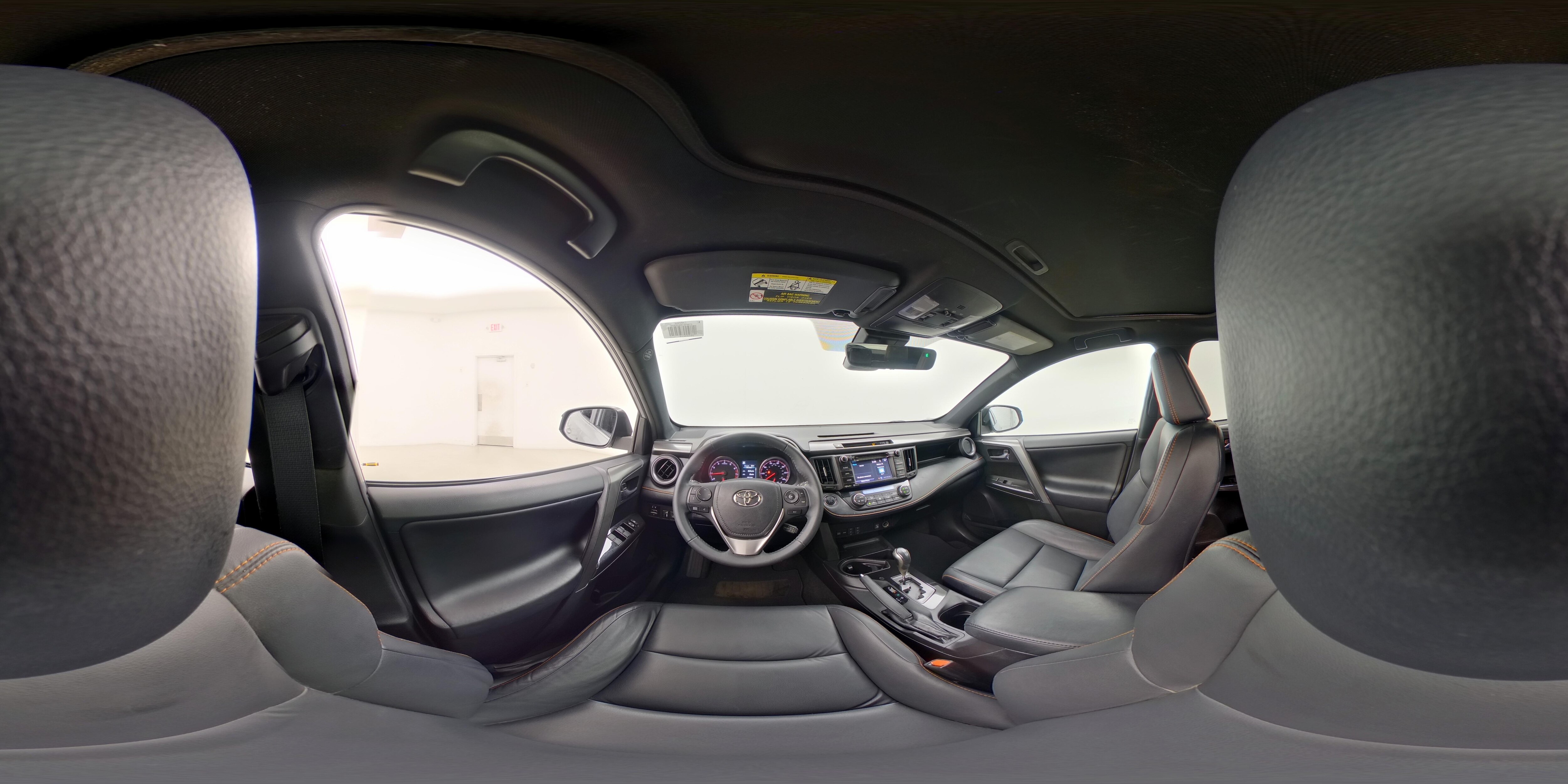 2017 Toyota RAV4 SE - Photo 27