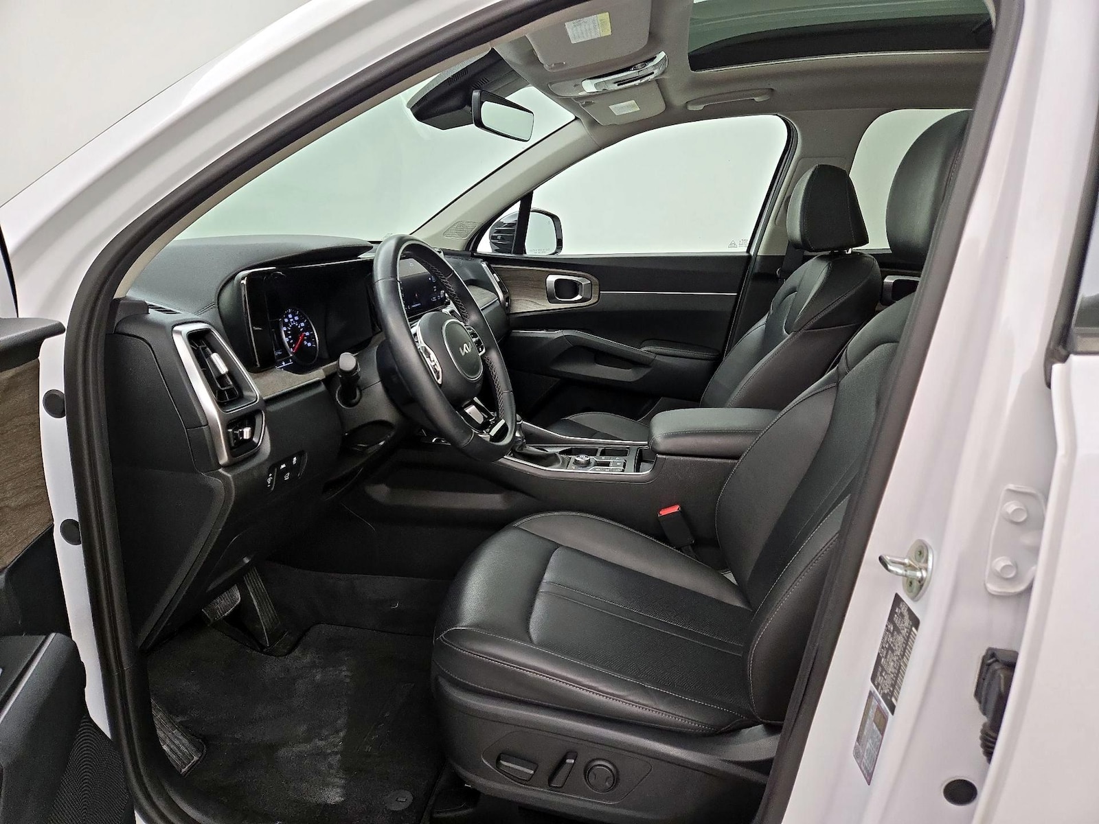 2023 Kia Sorento X-Line EX - Photo 12