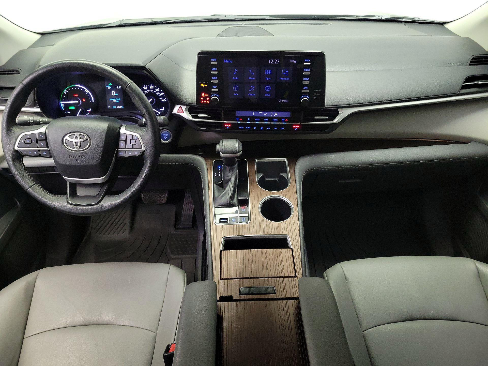 Thumbnail: 2022 Toyota Sienna - 9