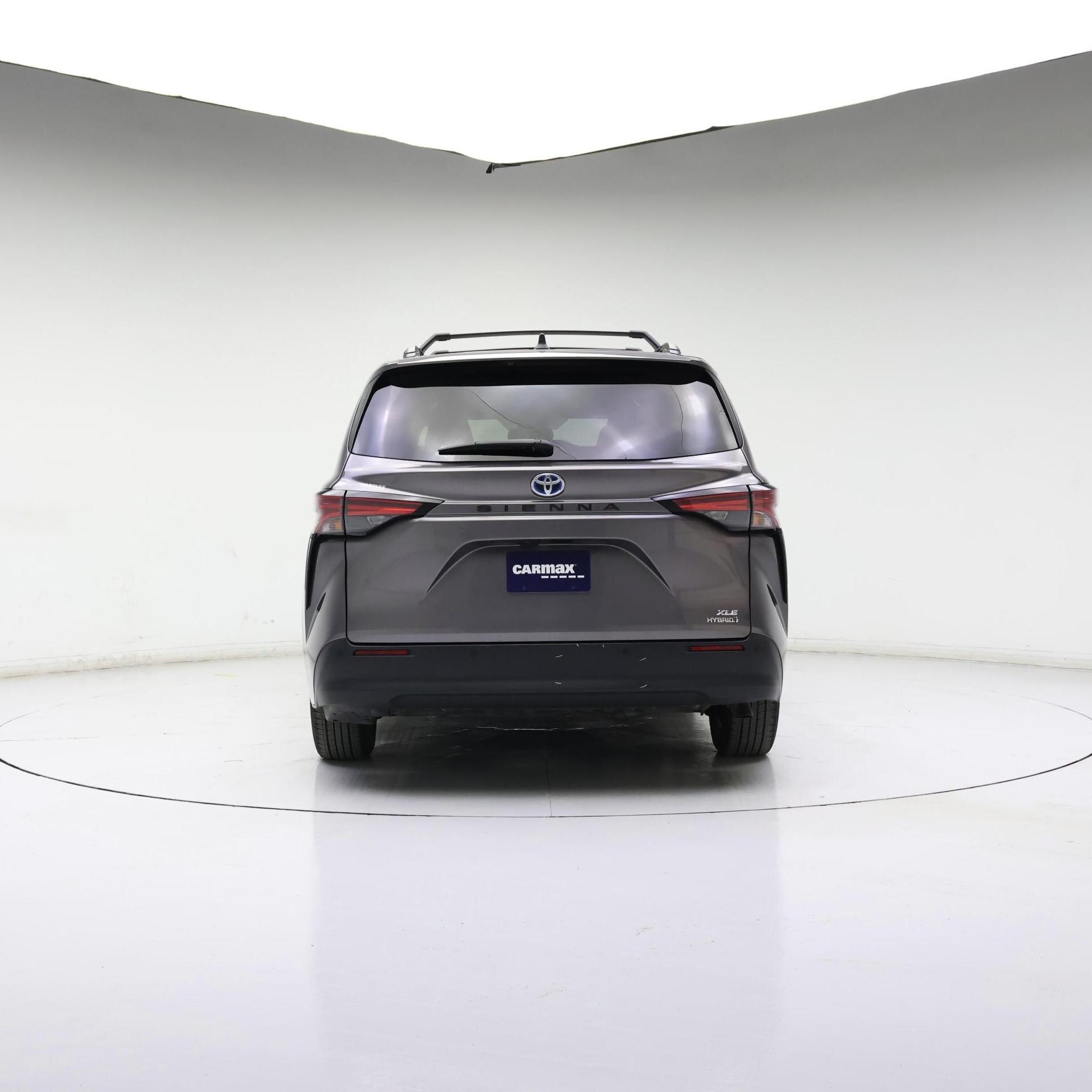 Thumbnail: 2022 Toyota Sienna - 6