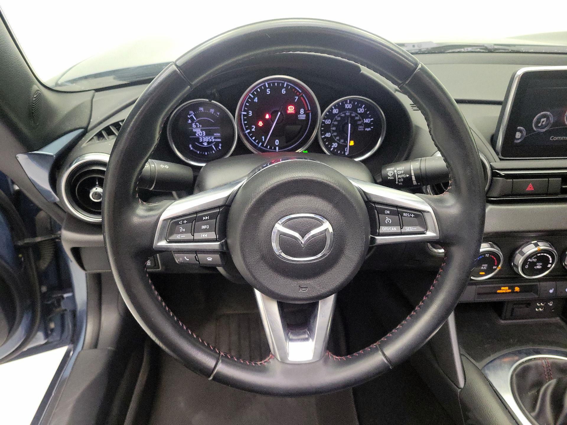 Thumbnail: 2016 Mazda MX-5 Miata - 10