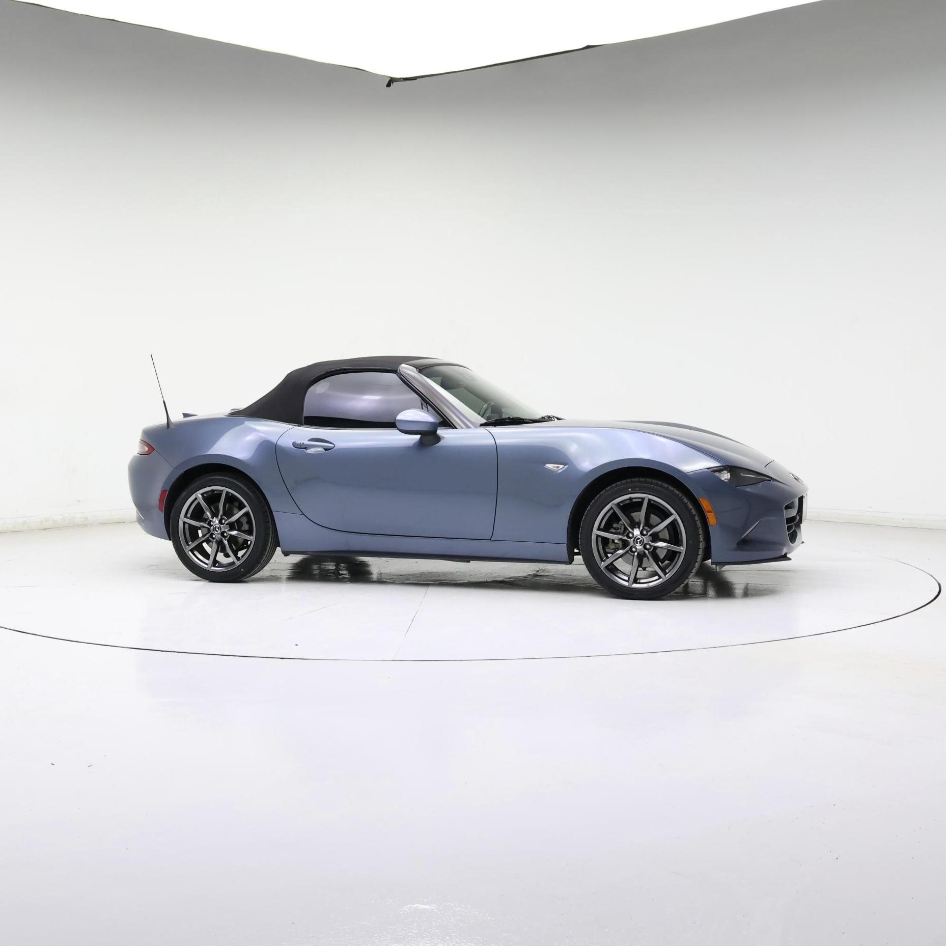 Thumbnail: 2016 Mazda MX-5 Miata - 2