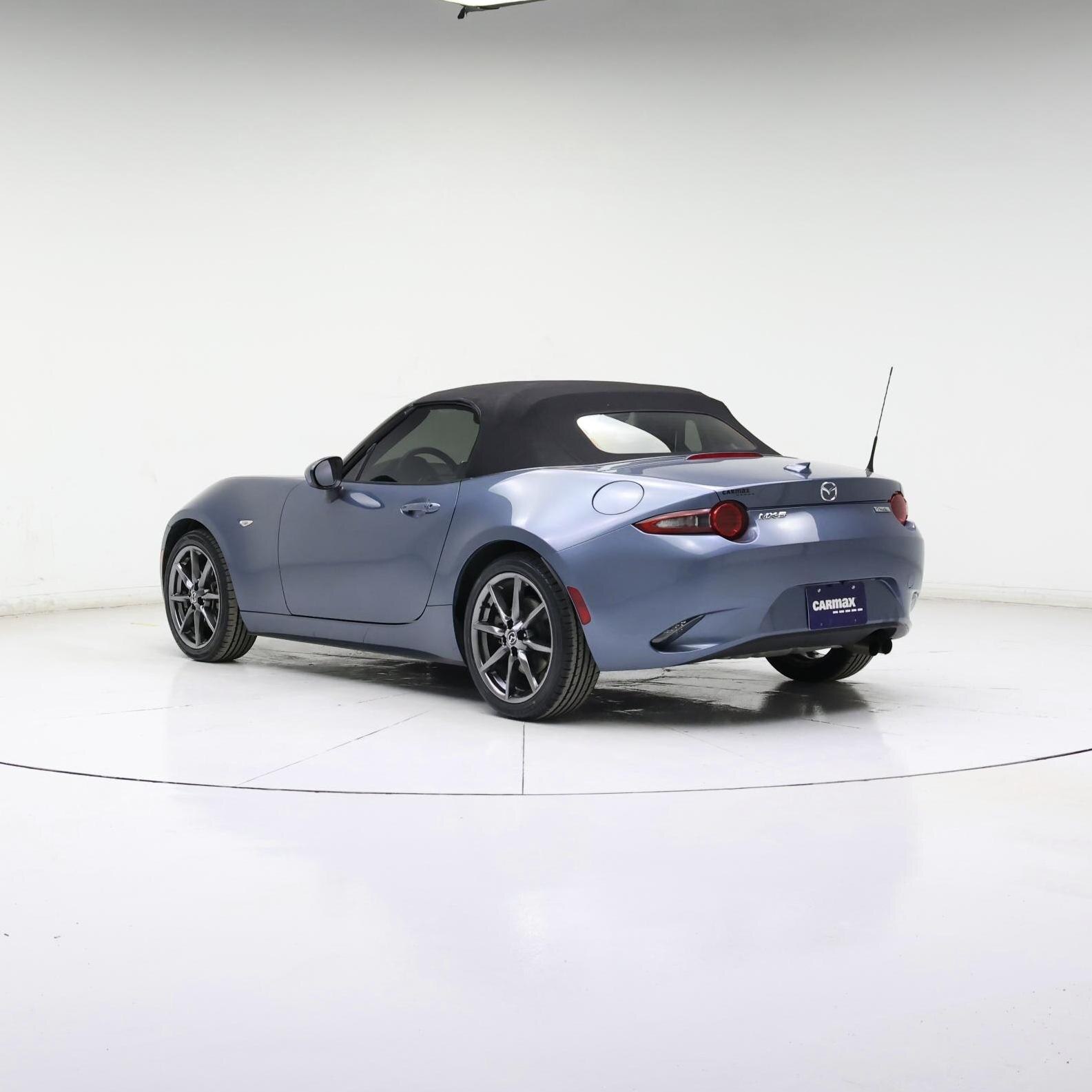 Thumbnail: 2016 Mazda MX-5 Miata - 5