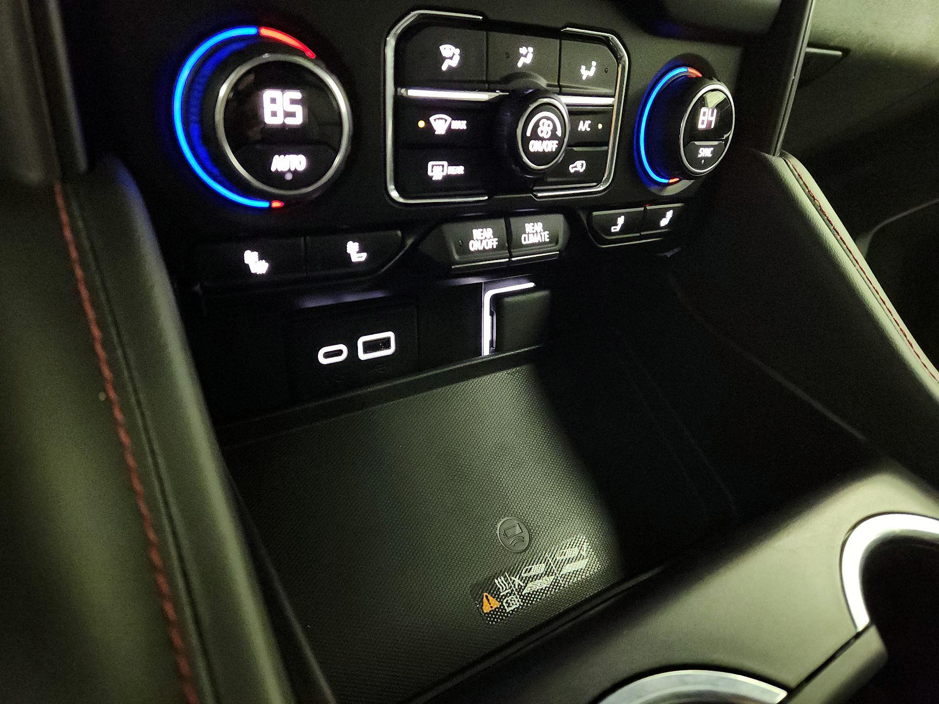 Thumbnail: 2021 Chevrolet Suburban - 18