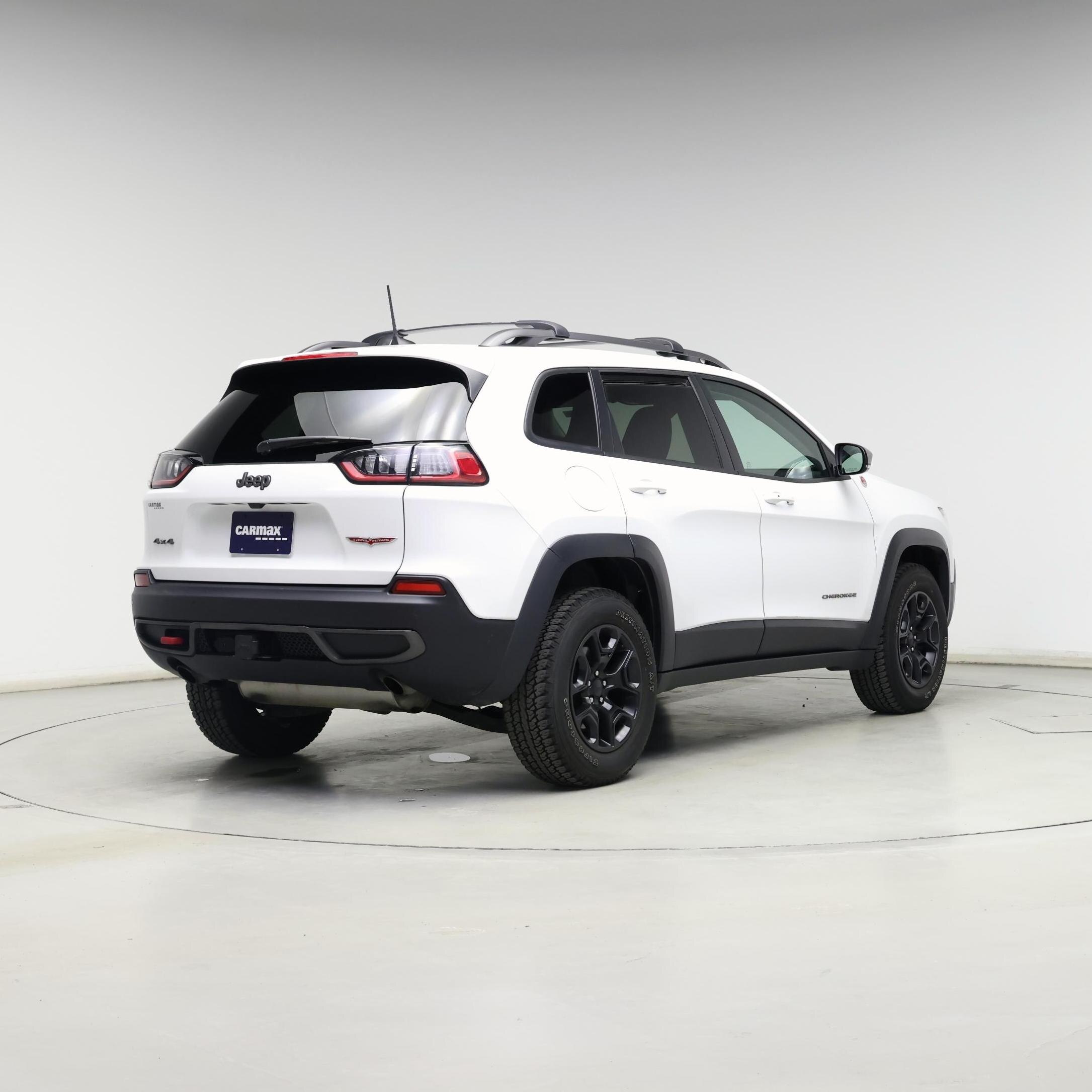 Thumbnail: 2020 Jeep Cherokee - 8