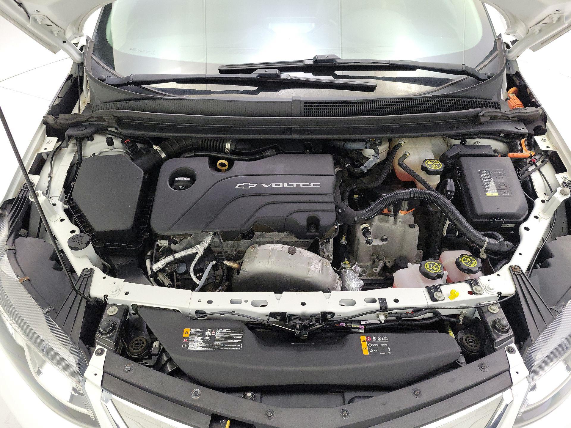 Thumbnail: 2017 Chevrolet Volt - 20