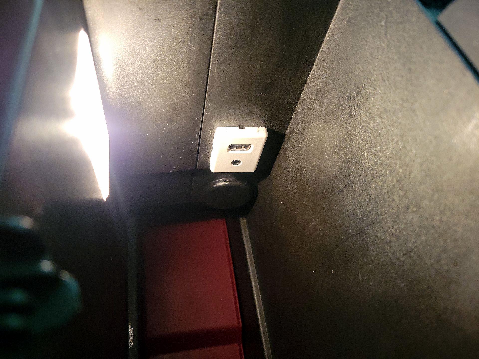 Thumbnail: 2014 GMC Terrain - 17