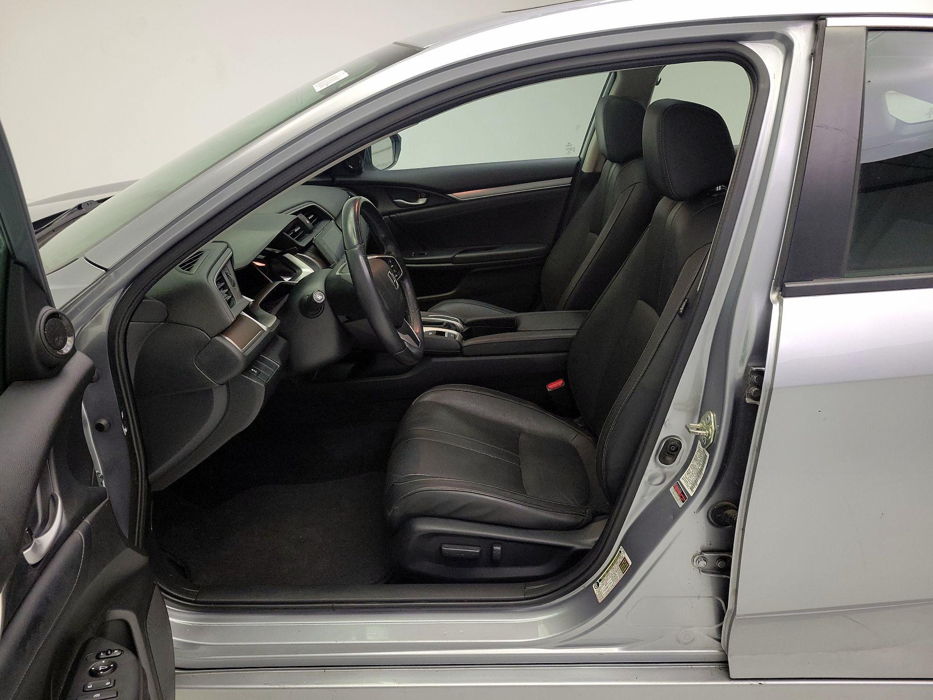 Thumbnail: 2017 Honda Civic - 11