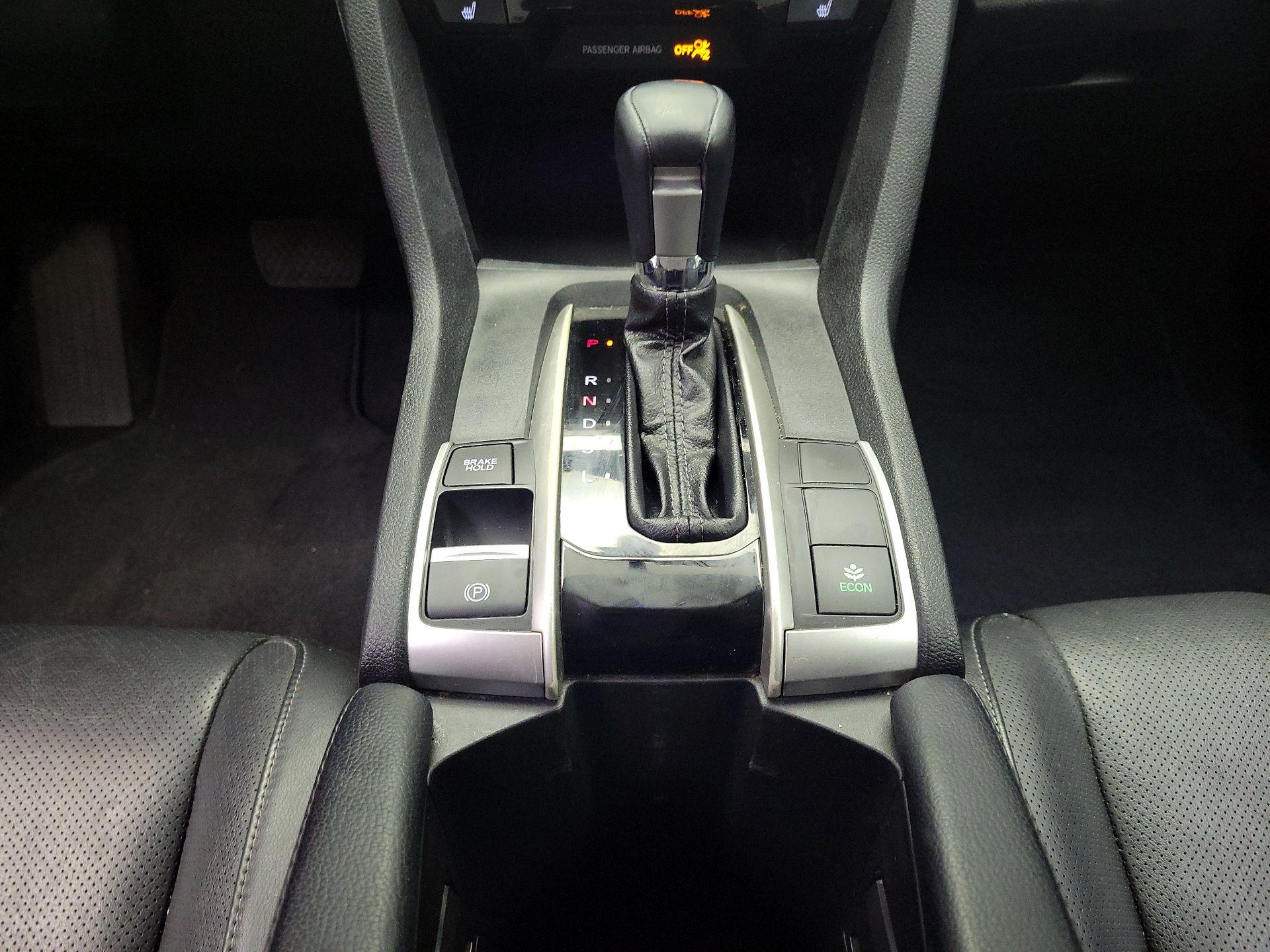 Thumbnail: 2017 Honda Civic - 17