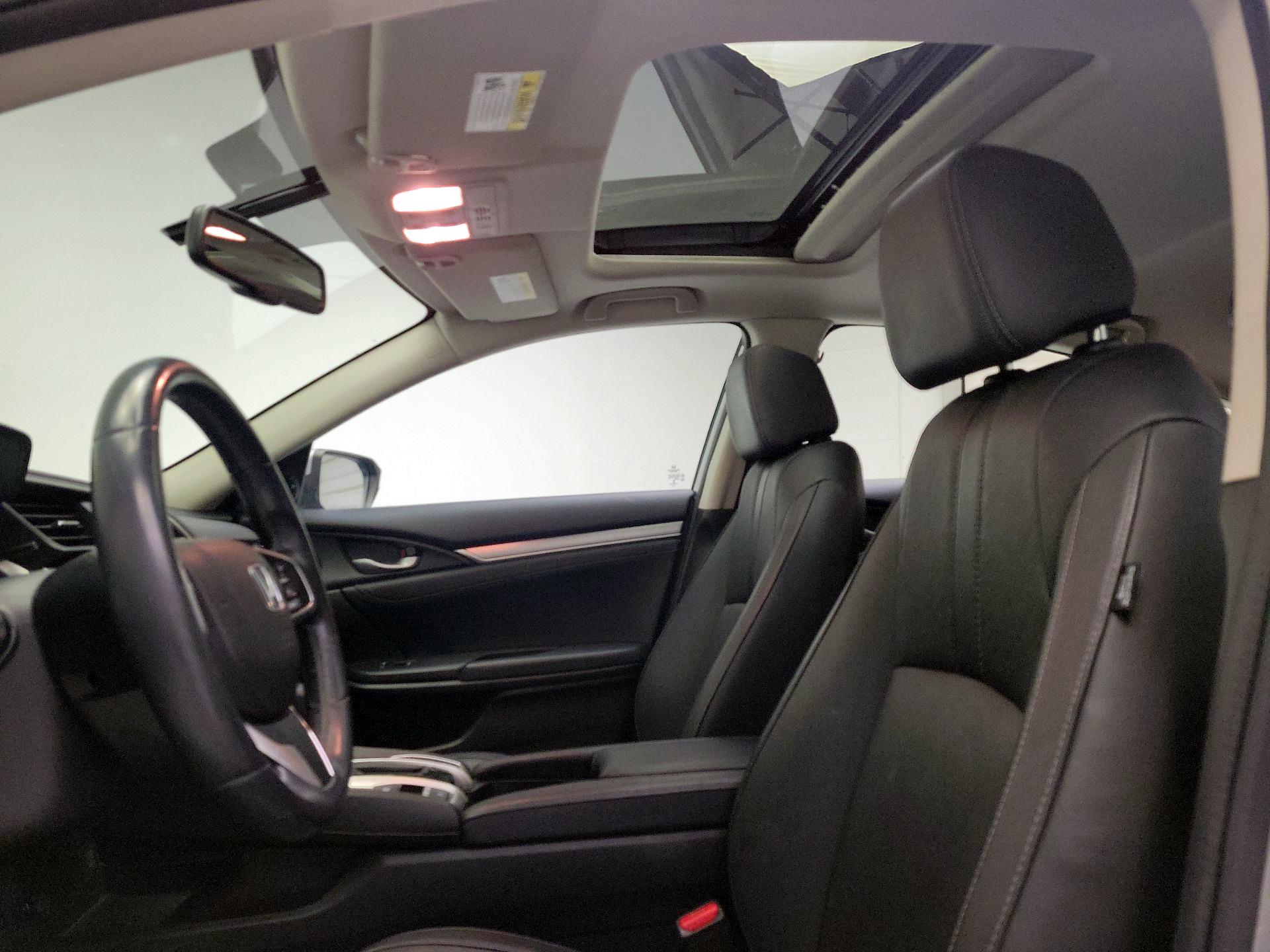 Thumbnail: 2017 Honda Civic - 18