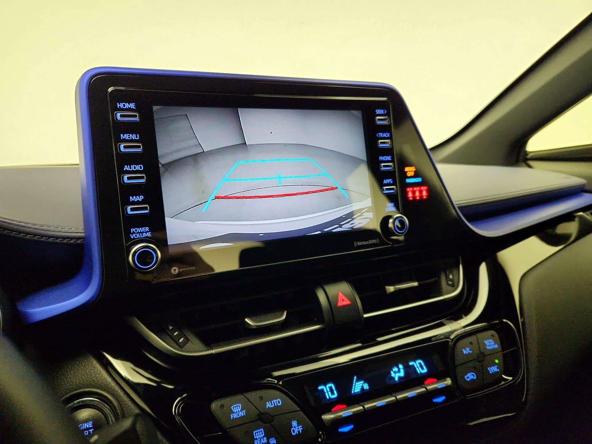 Thumbnail: 2021 Toyota C-HR - 14