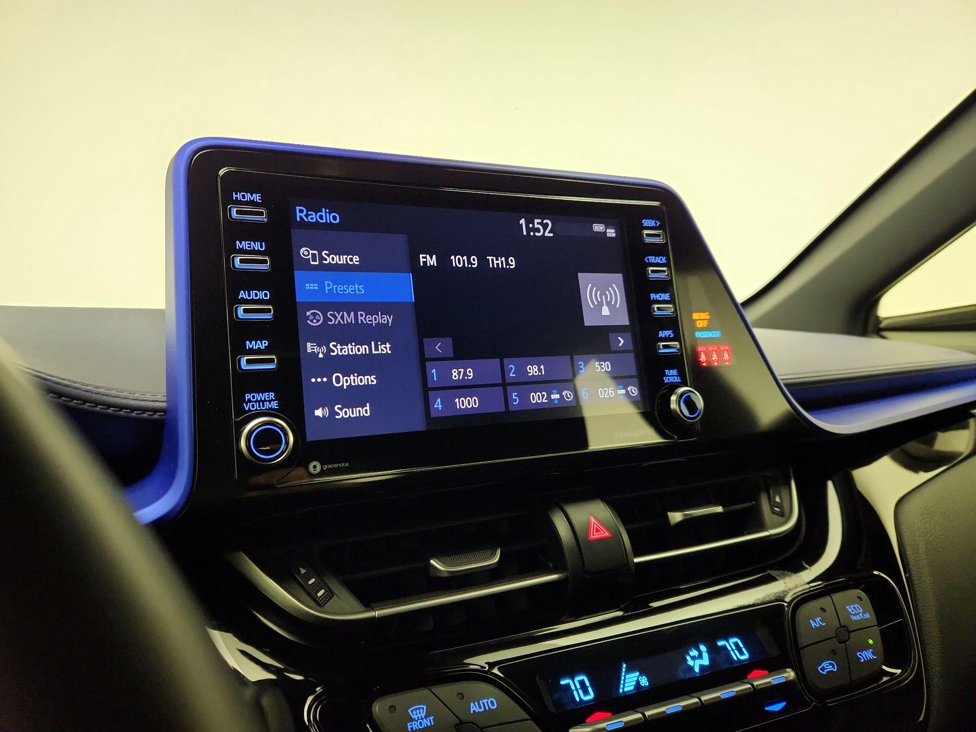 Thumbnail: 2021 Toyota C-HR - 15