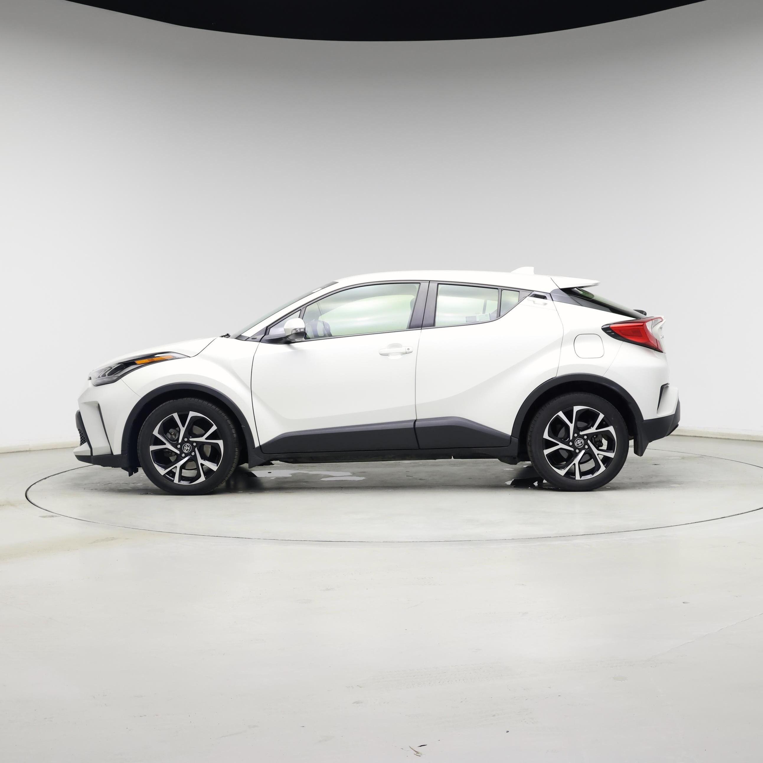 Thumbnail: 2021 Toyota C-HR - 3