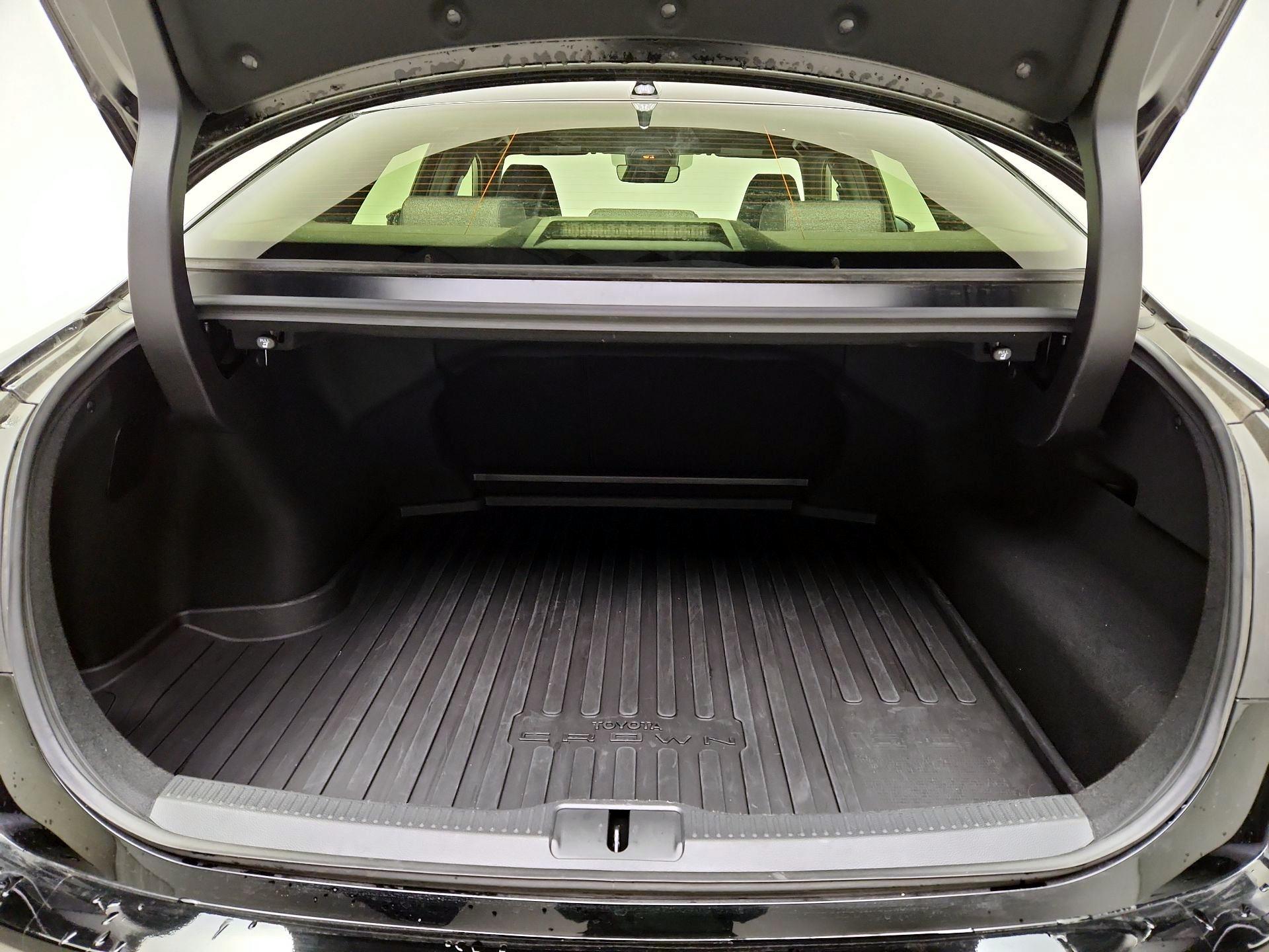 Thumbnail: 2023 Toyota Crown - 20