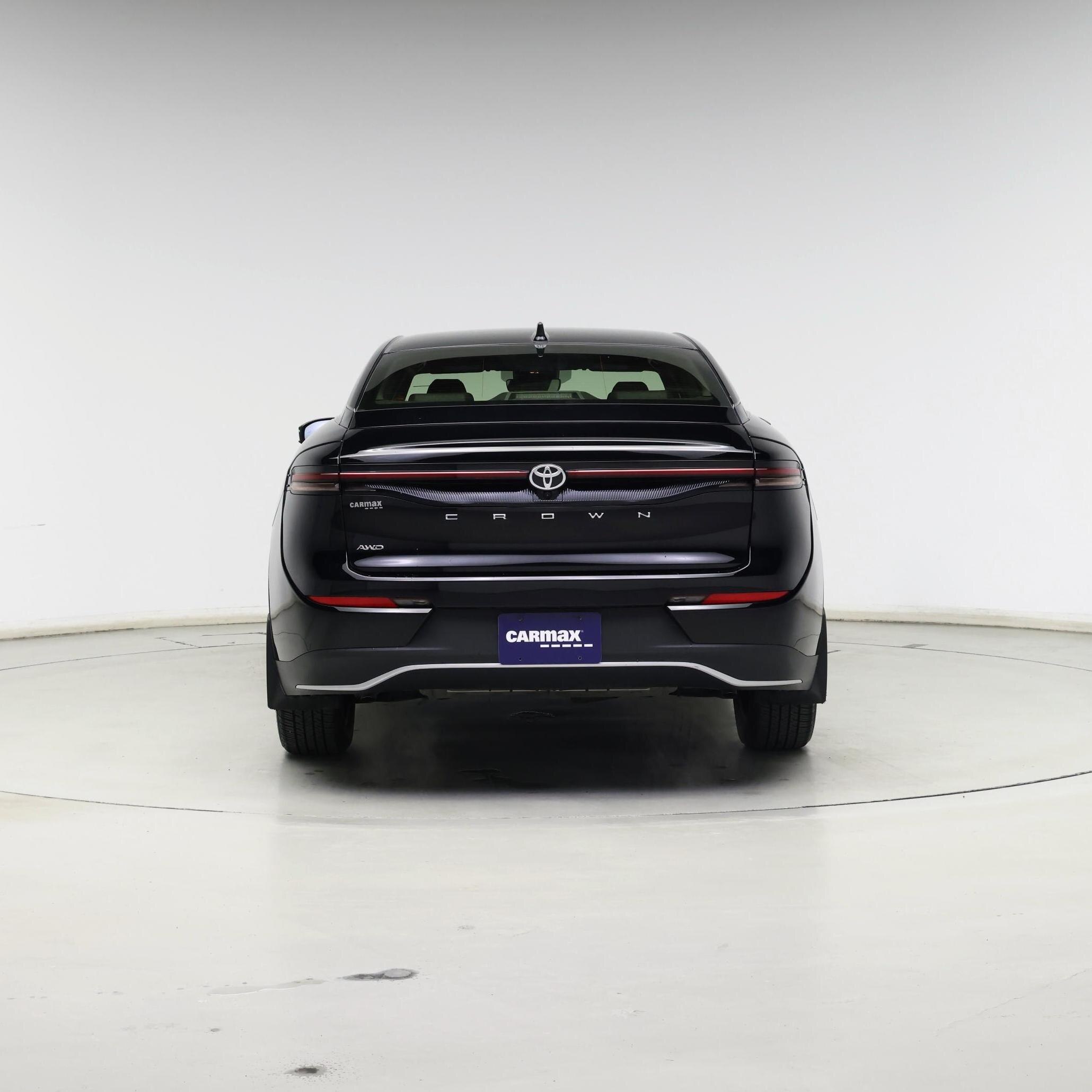 Thumbnail: 2023 Toyota Crown - 6